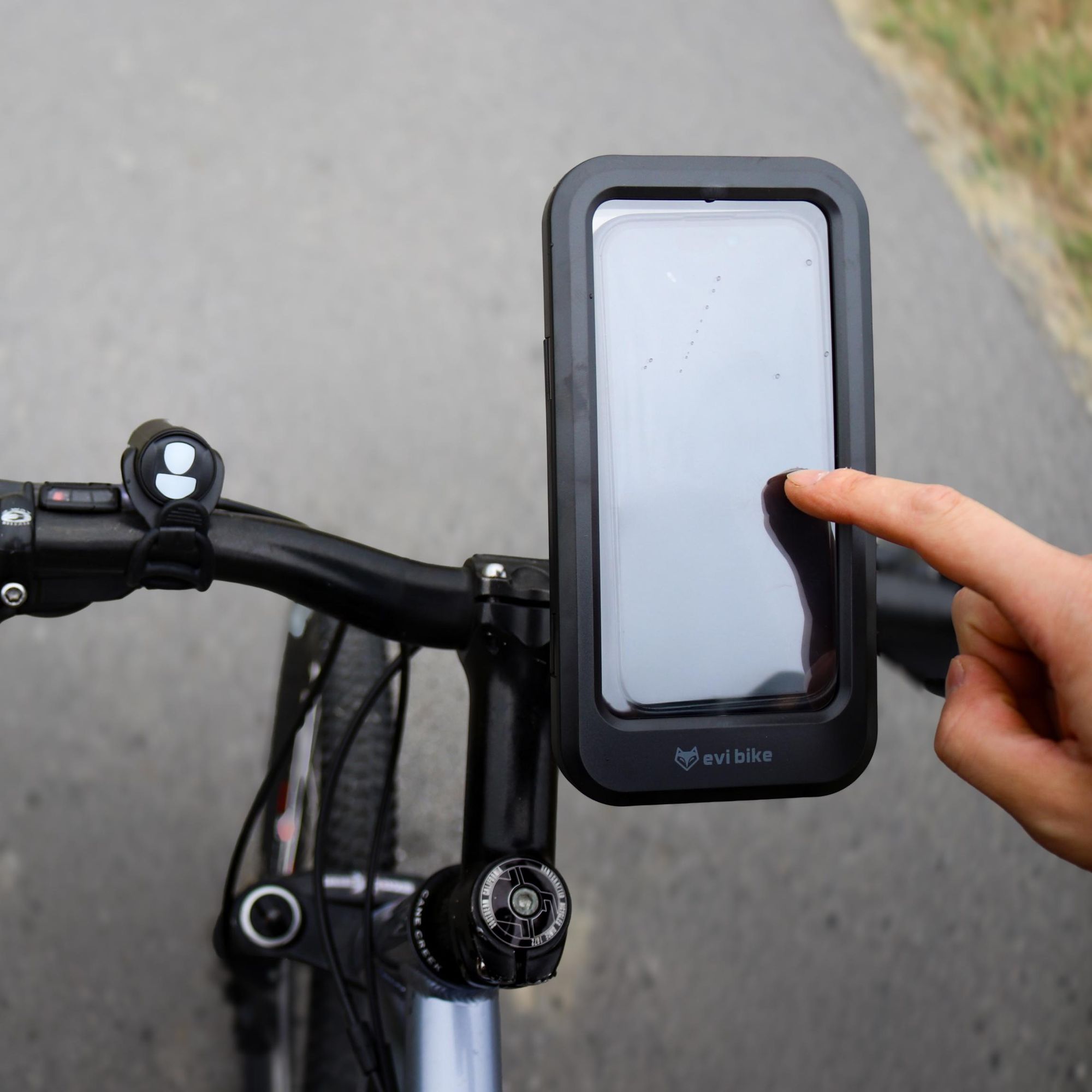 Wasserdichte Handyhalterung Fahrrad & Motorrad IPX6, 360° drehbarer Universal Halter für 4-6.7 Zoll Smartphones, Stoßfest, EVI BIKE Secure360