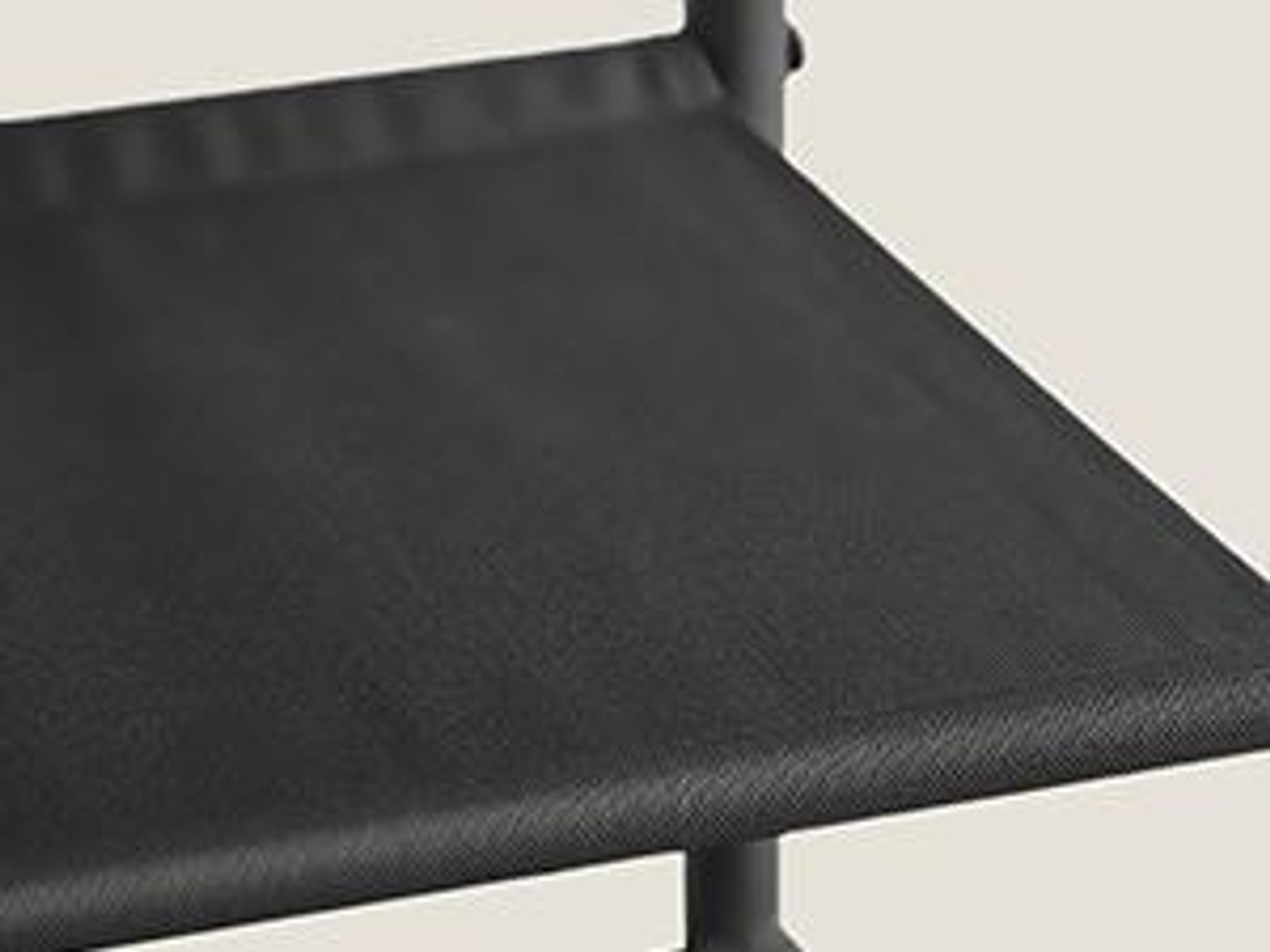 VASAGLE Kleiderständer, Garderobe, Garderobenständer, Kleiderstange mit 9 abnehmbaren Haken, Sitzbank, Industrie-Design, für Flur, Schlafzimmer, Greige-schwarz HSR411B