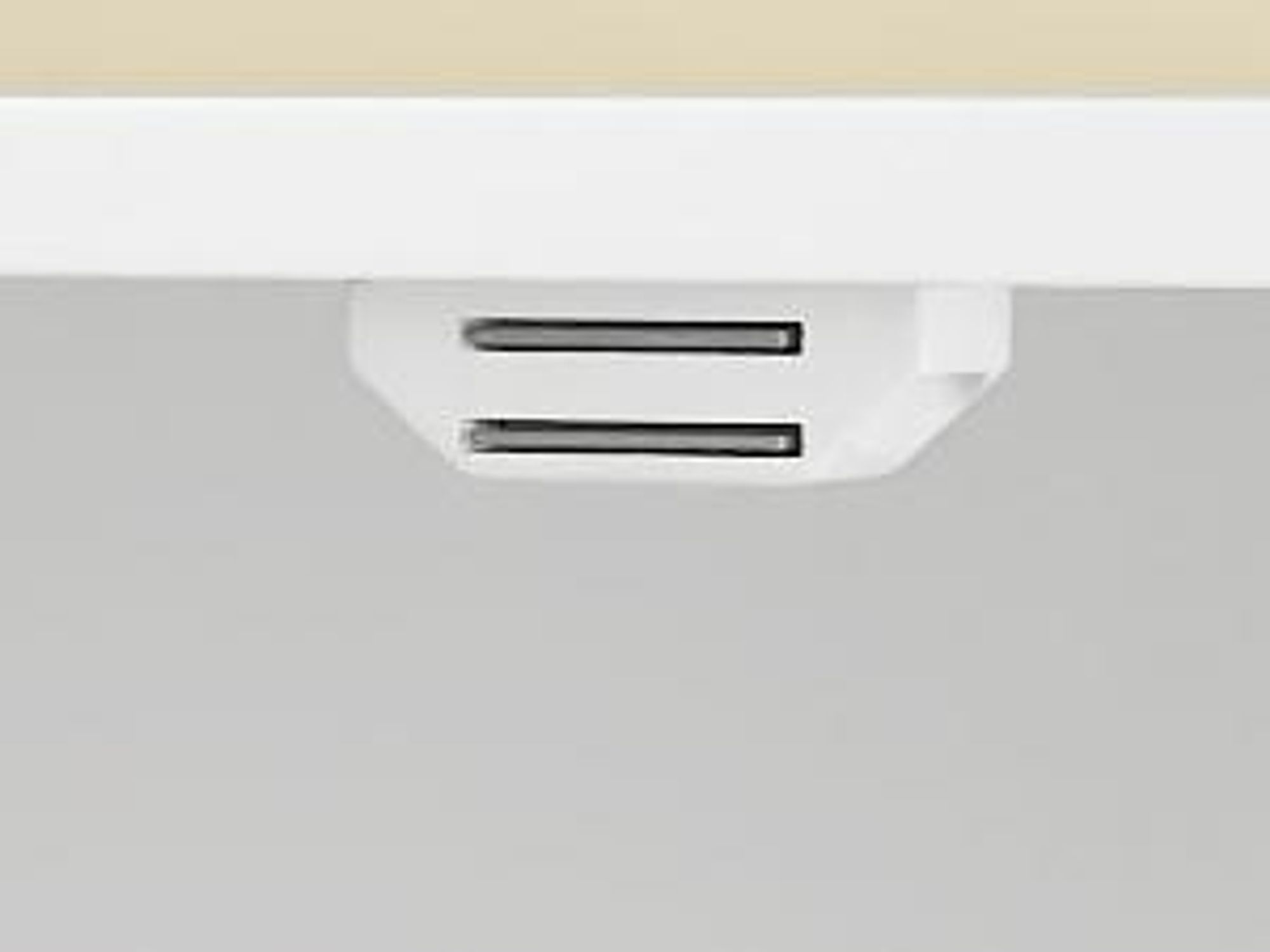 VASAGLE Badschrank mit 4 Türen, Badezimmerschrank mit höhenverstellbaren Einlegeböden, Shaker-Stil, weiß