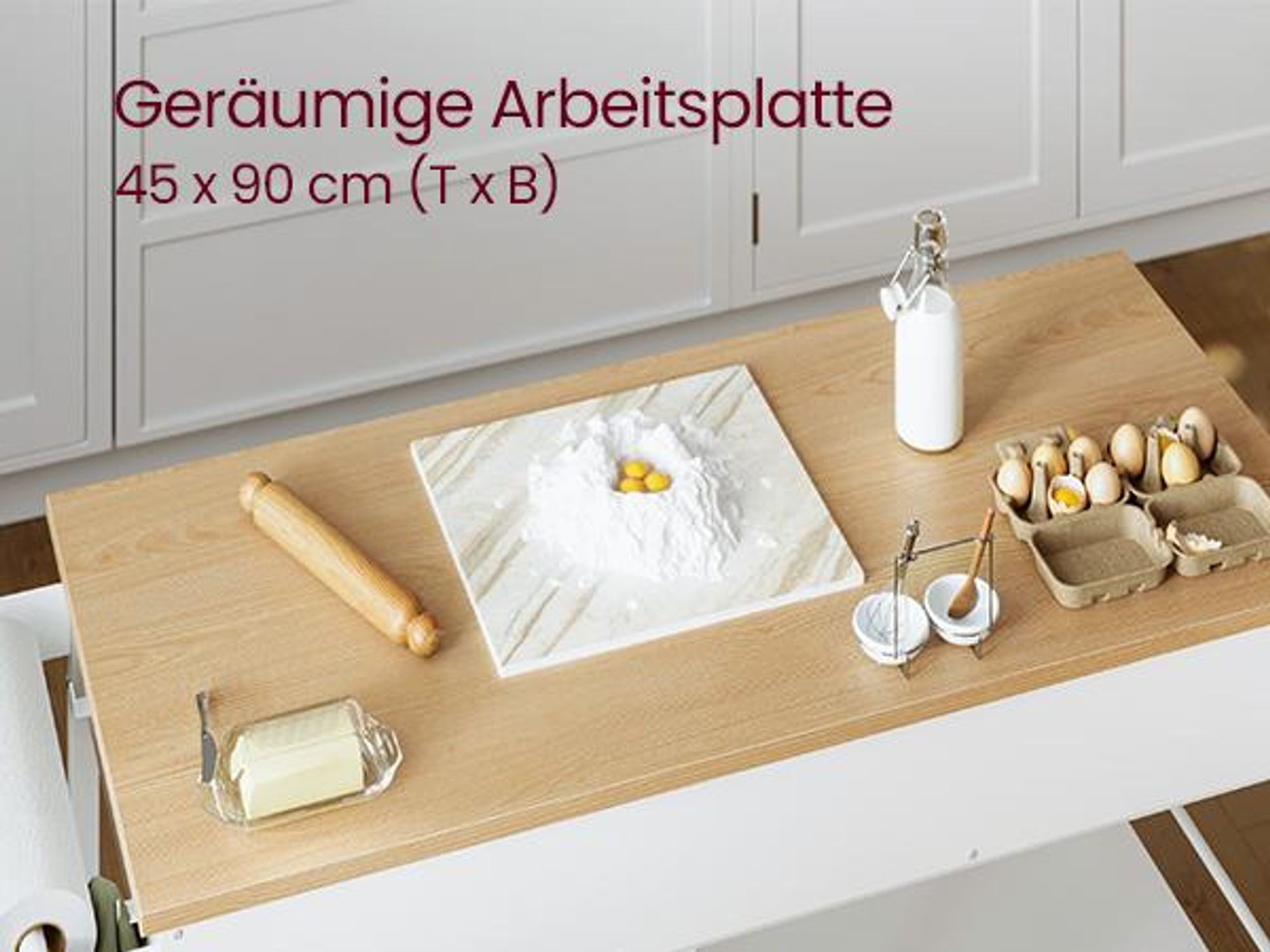 Geräumige Arbeitsplatte