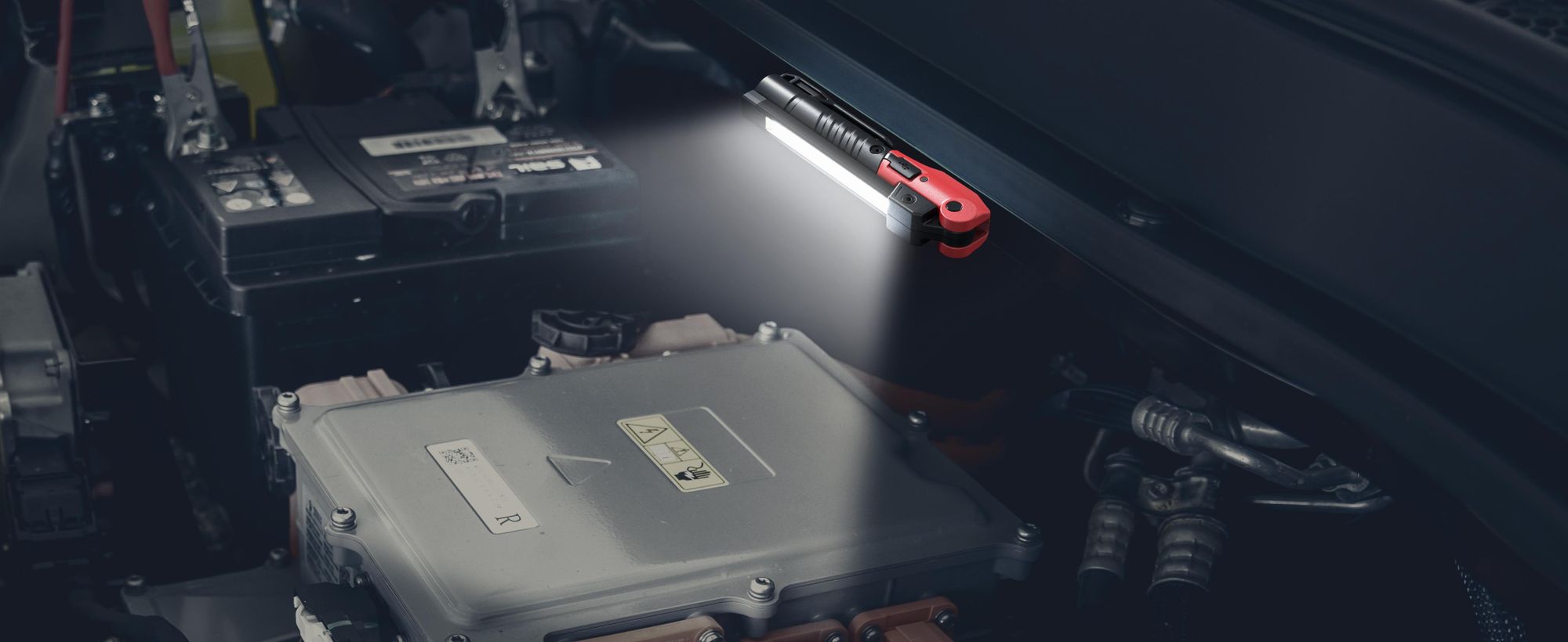 LAUNCH Taschenleuchte COB KFZ Werkstatt LED Magnet Taschenleuchte bis 100 Lumen + 3 Lichter Mod