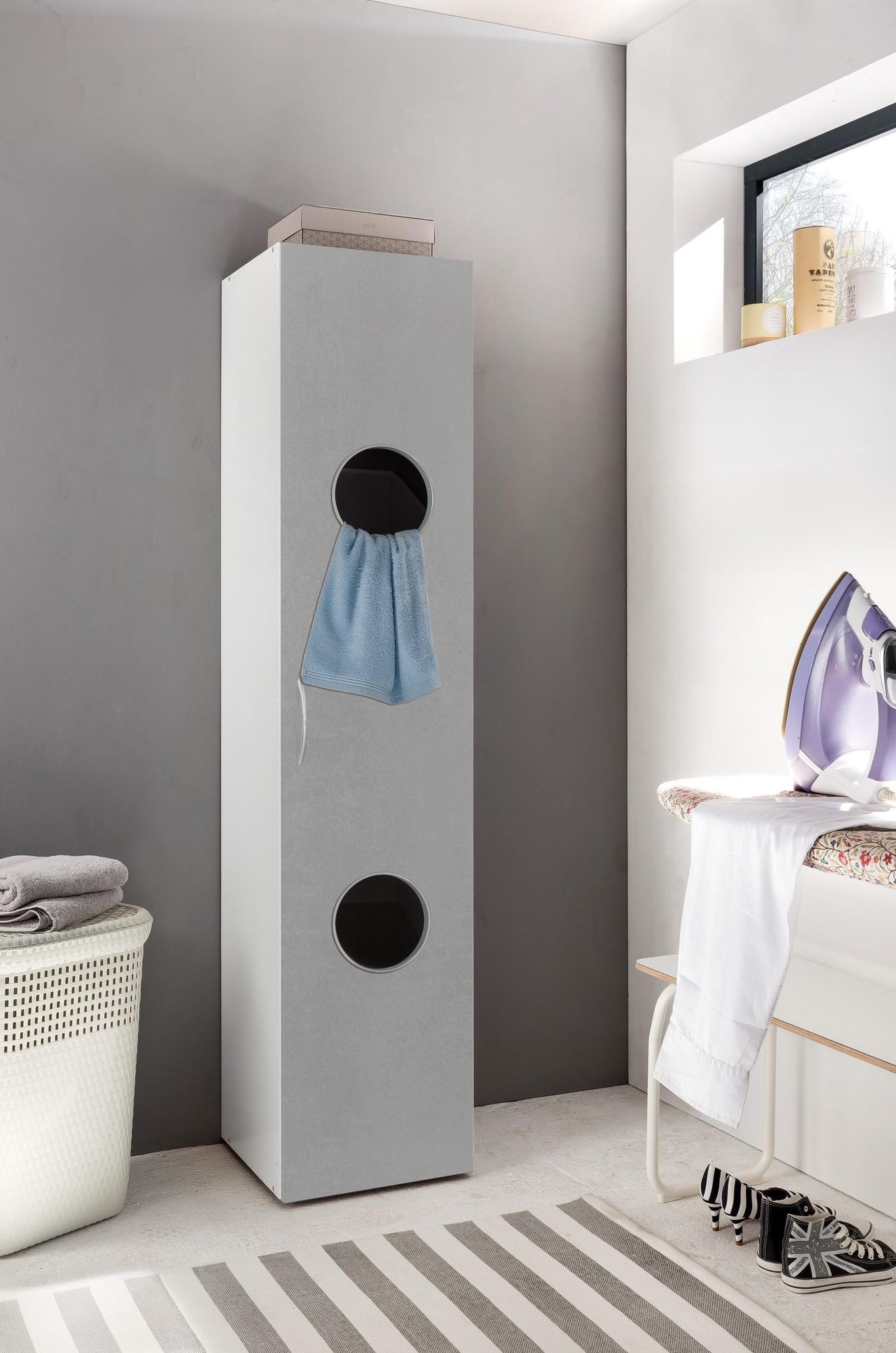 freiraum Mehrzweckschrank MULTIRAUMKONZEP – Schranksystem mit Drehtür und kombinierbarem Design