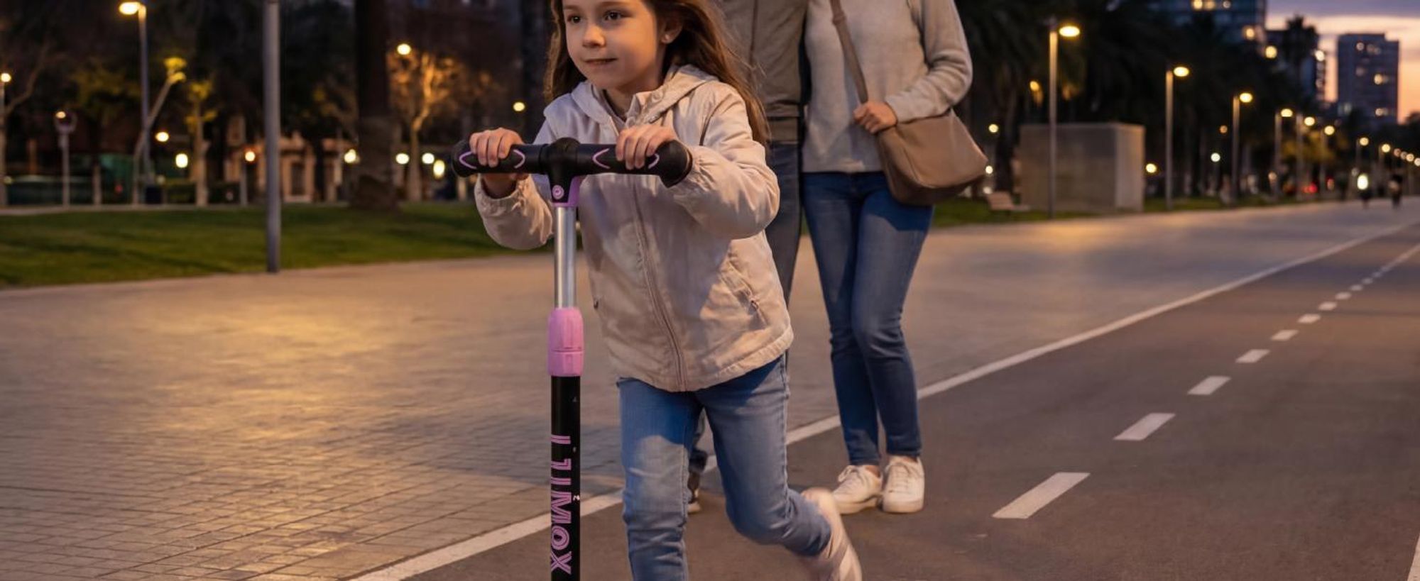 JUSKYS® Kinderroller Lumox - Rosa, LED Räder, höhenverstellbarer Kinderscooter