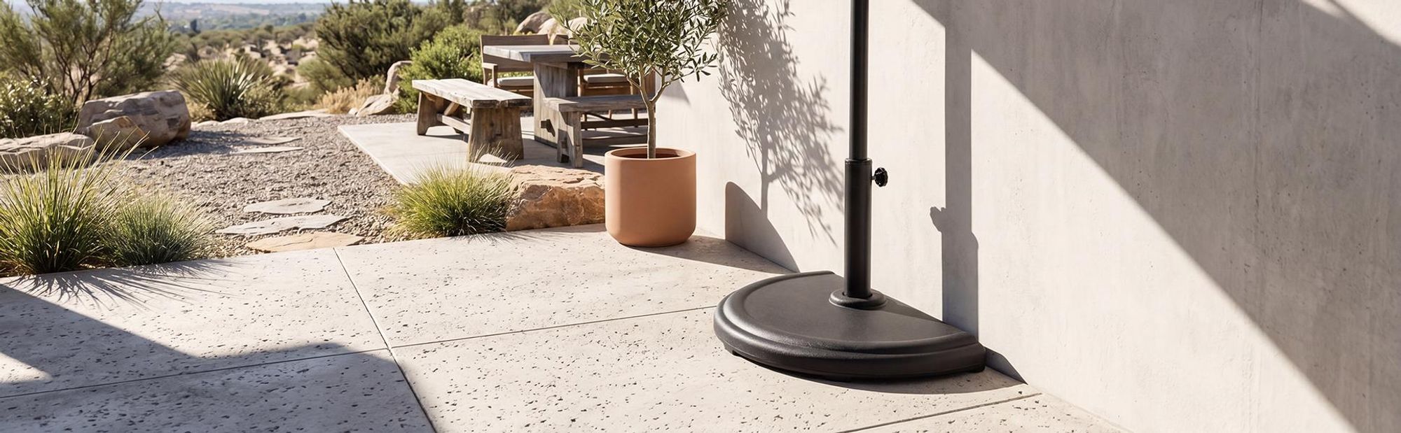 Outdoor 49 cm halbrunder Terrassenschirmständer, 9,5 kg, schwarz