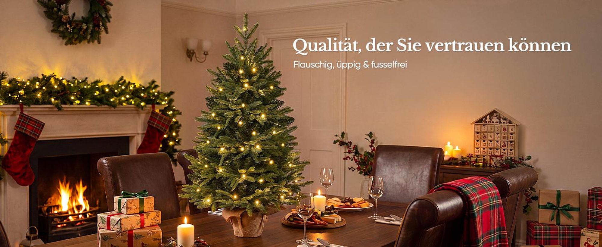 HOKEEPER Künstlicher Weihnachtsbaum 90 cm mit LED & grünen PVC-Nadeln
