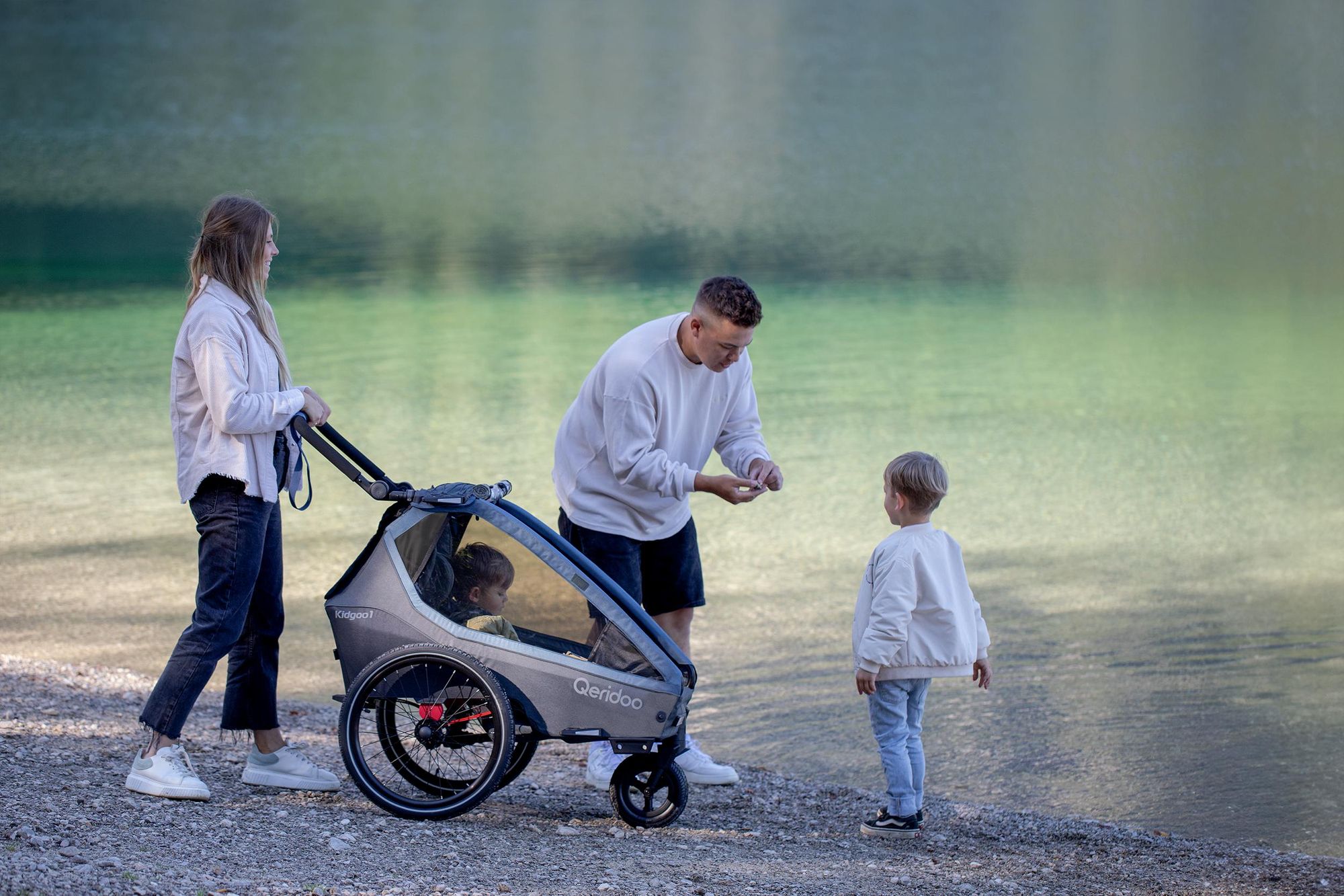 Qeridoo Kidgoo 1 - Kinderfahrradanhänger für 1 Kind, Farbe: Navy Blue