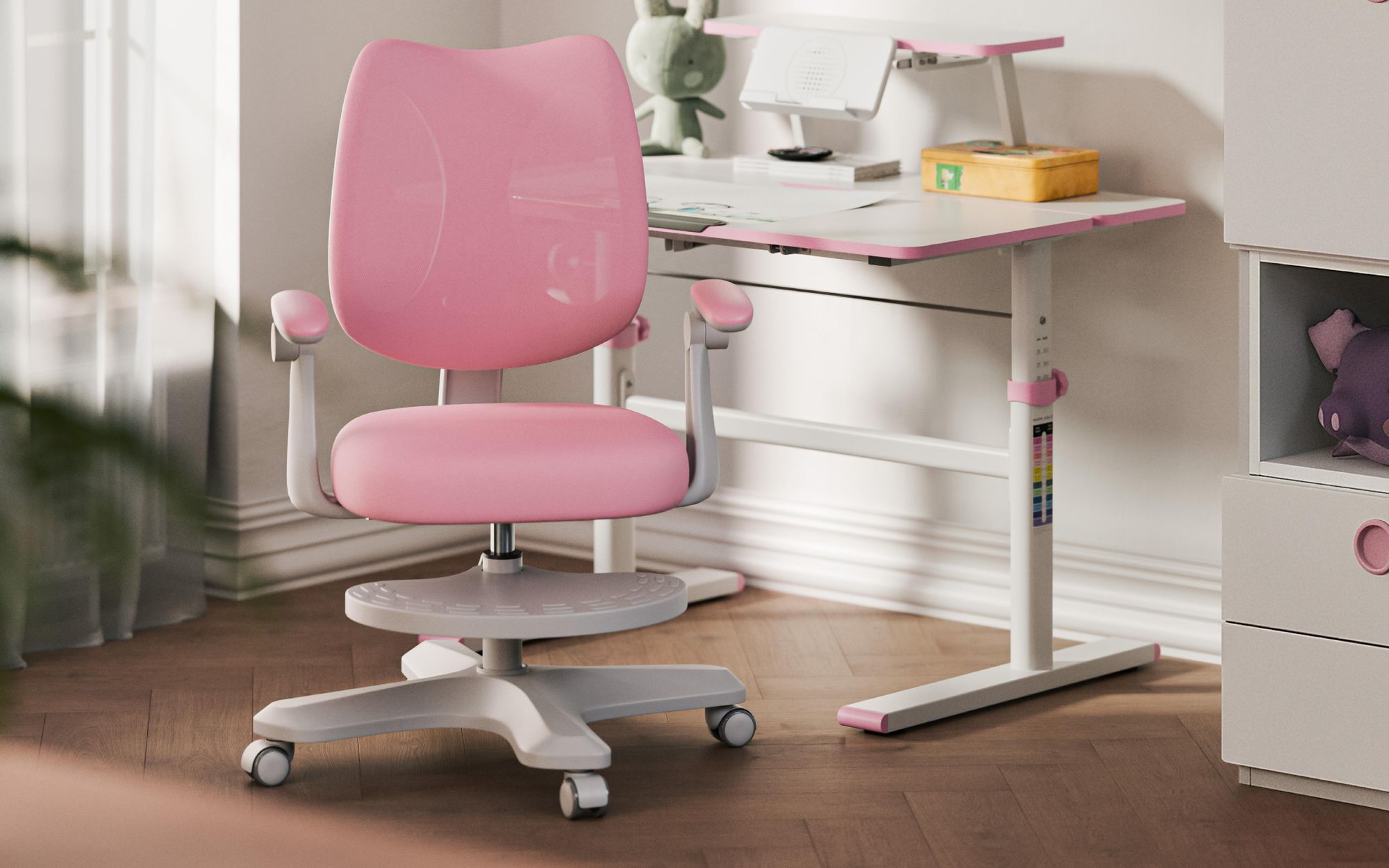 Mark Adler Junior 4.6 Pink | Kinder Schreibtischstuhl Ergonomischer Kinderdrehstuhl | Fußablage | Sitztiefe einstellen | Verstellbare Armlehnen