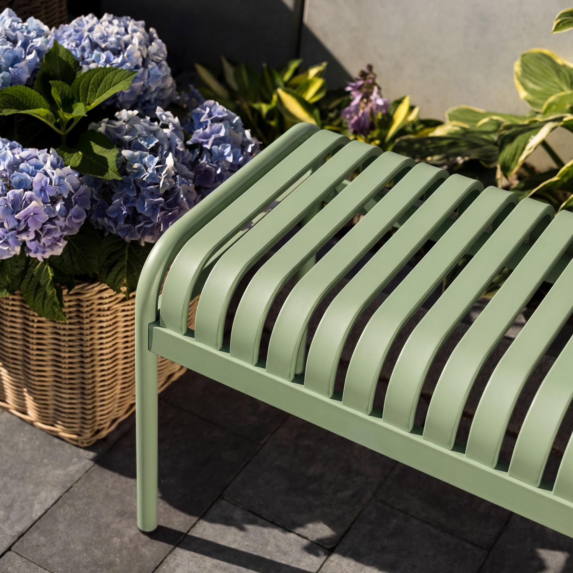 di volio Gartenbank BAISO - Metallbank für Terrasse & Garten, 130 cm, wetterfest grün