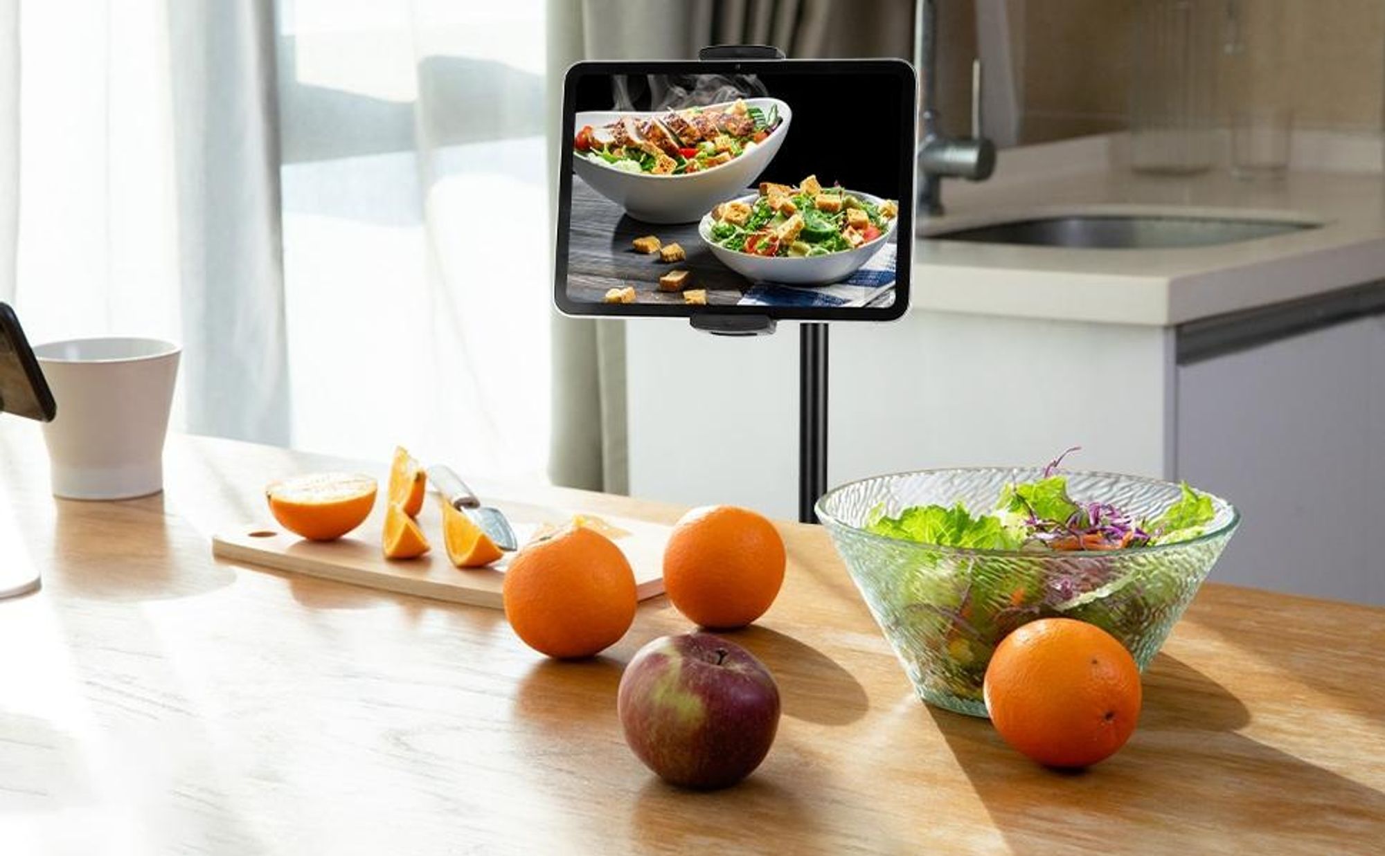 Tablet Bodenständer, Tablet Ständer, Universeller Tablet Halterung, 360 Grad drehbarer, mit flexiblem Schwanenhals, für 4,5 - 12,9 Zoll Tablet