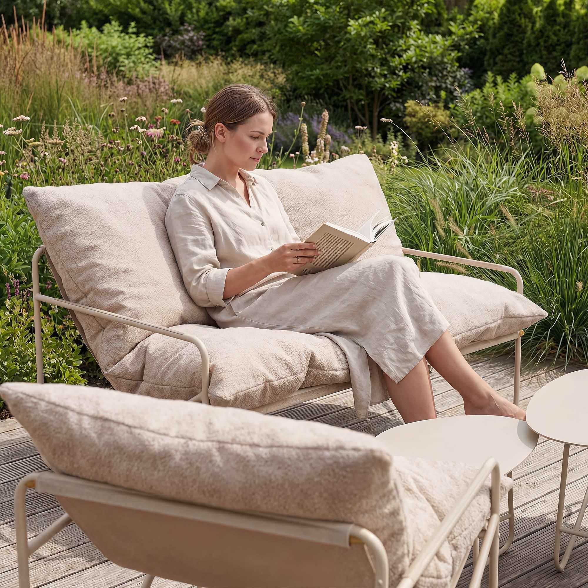 di volio Gartenmöbel Set DIAMANTO - Beige, Gartenlounge Set mit Sofa, Sesseln i 2 Beistelltischen, wetterfeste Gartengarnitur für Terrasse i Balkon