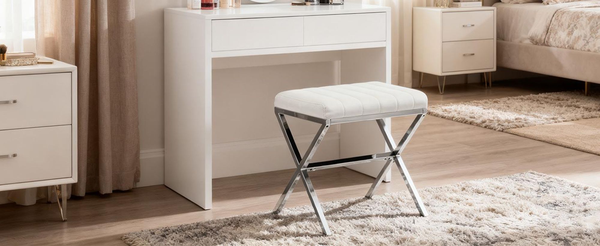 Duhome Sitzhocker Kunstleder, Polsterhocker Fußhocker Gepolstert Moderner Hocker mit Metallgestell für Schminktisch Flur Wohnzimmer Schlafzimmer, Model WY-9196A1, Farbe:Weiß