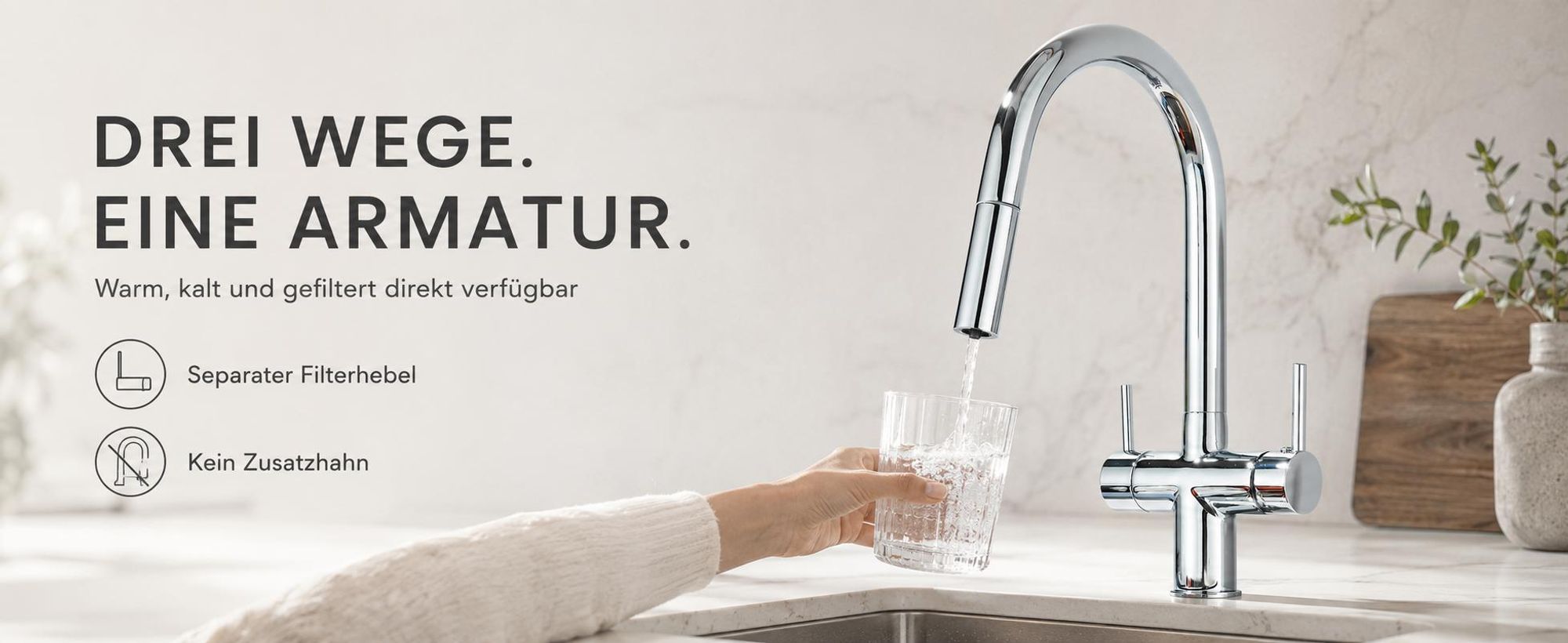 Ari Slender 3-Wege Küchenarmatur Schwarz Matt Mit Ausziehbrause, Filterwasser-Auslauf, 360° Drehbar, Messingkörper, 2 Hebel
