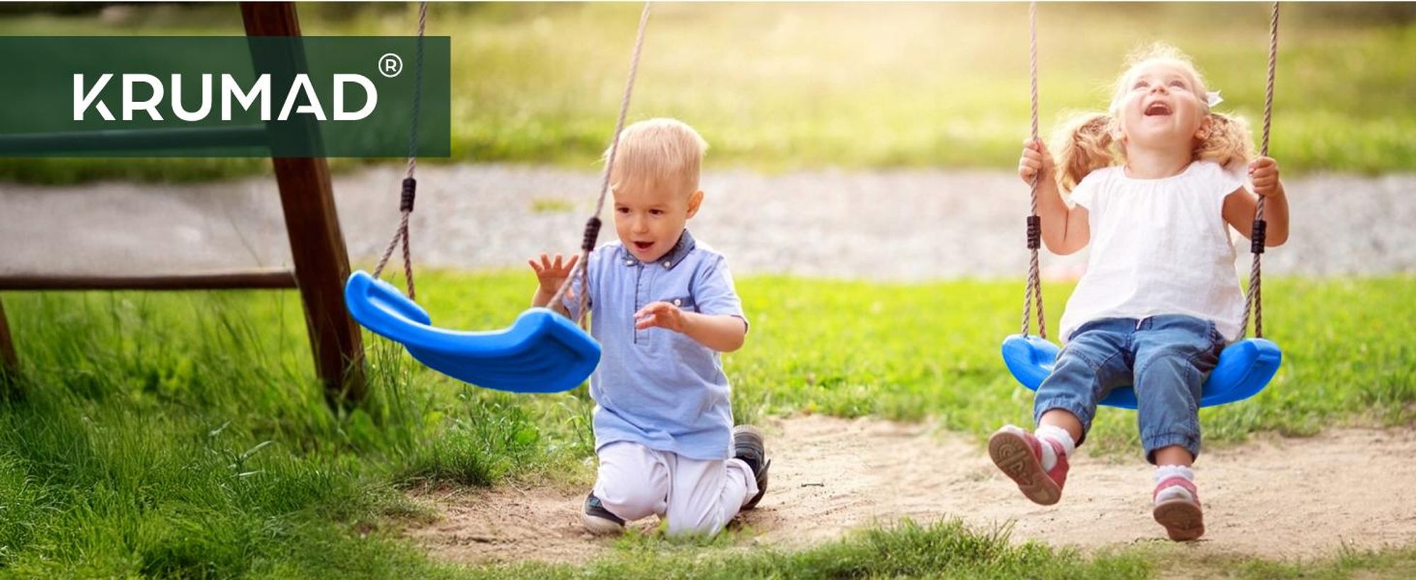 KRUMAD Kinderschaukel Outdoor Indoor, Babyschaukel, Schaukel, Tragkraft bis 35 kg, Höhenverstellbar, Babysitz für Kinderzimmer, Dunkelgrün