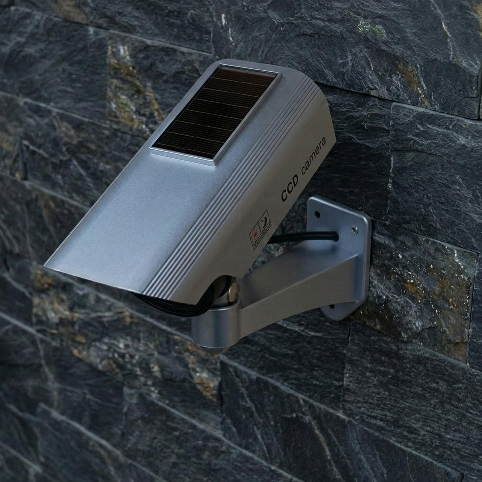 Kamera Dummy LED Überwachungskamera Attrappe Alarmanlage CCTV Camera Solar