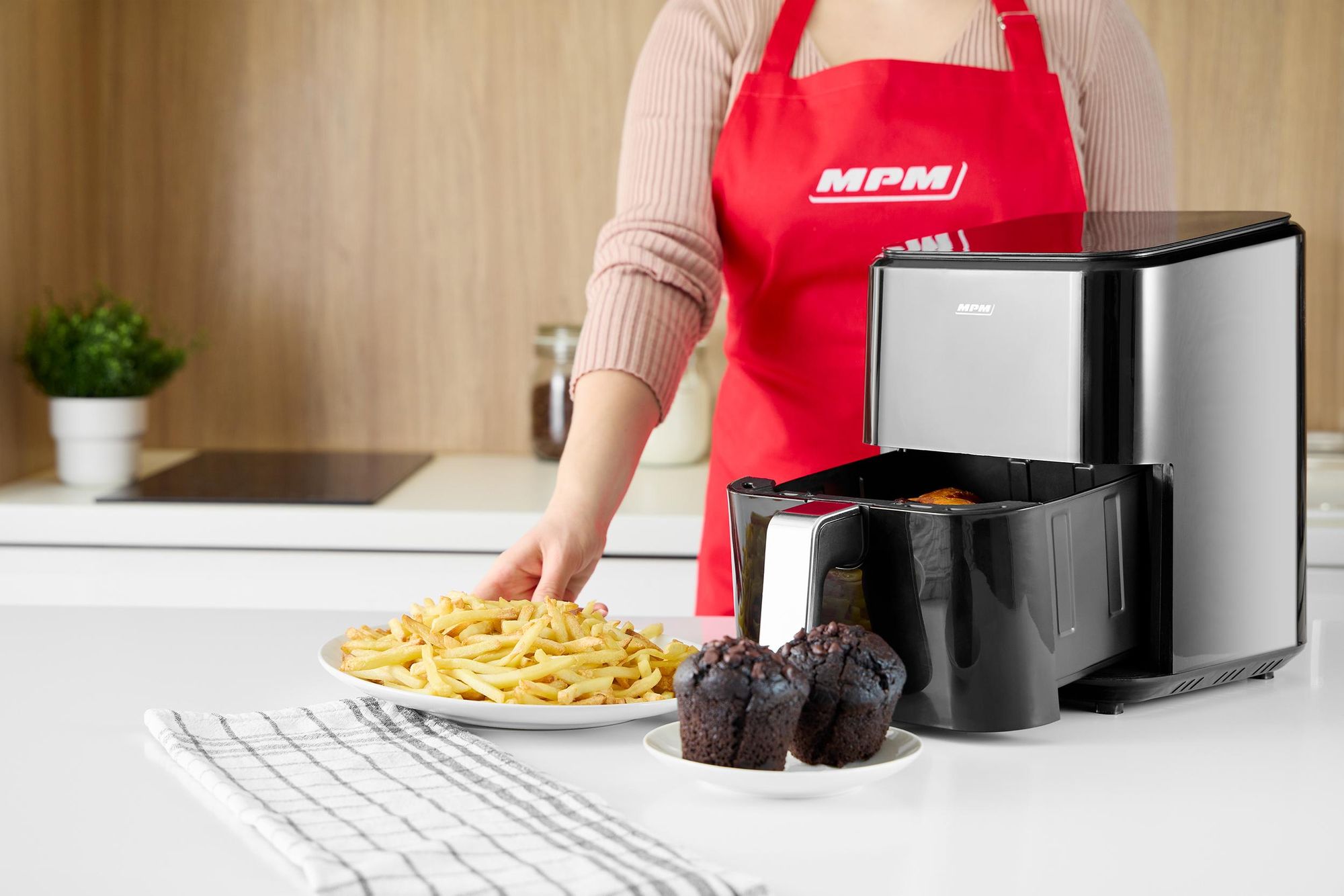 Heißluftfritteuse ohne Fett – Airfryer 4.5L XL  MPM MFR-11