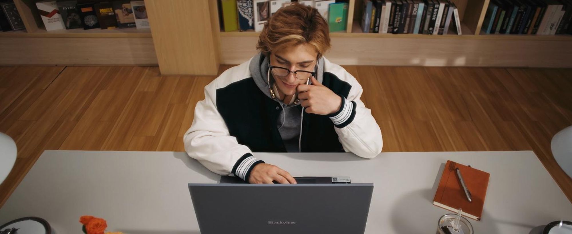 Blackview AceBook 10 18,5" FHD IPS Laptop mit 180&deg; Display & Blaulichtfilter - Intel N150, 16GB DDR4, 512GB SSD, 60,8Wh Akku, Win 11 Pro