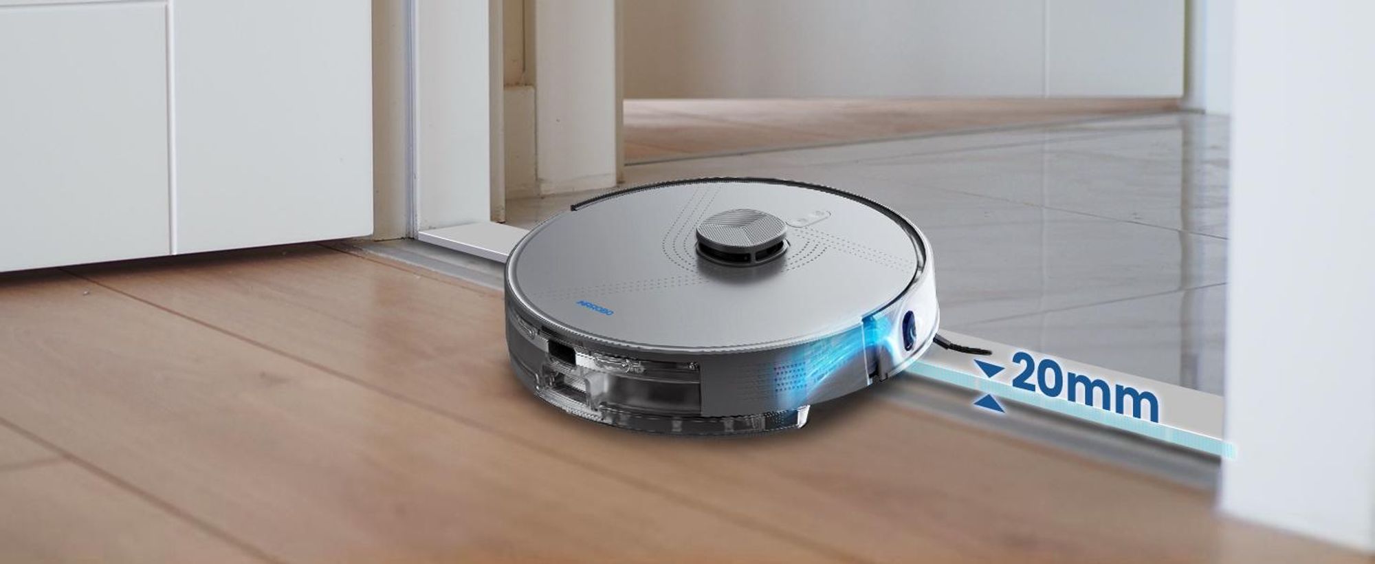 Robot aspirateur AIRROBO L50+ avec fonctions d'aspiration et de lavage, puissance d'aspiration de 10 000 Pa, autonomie de 240 minutes