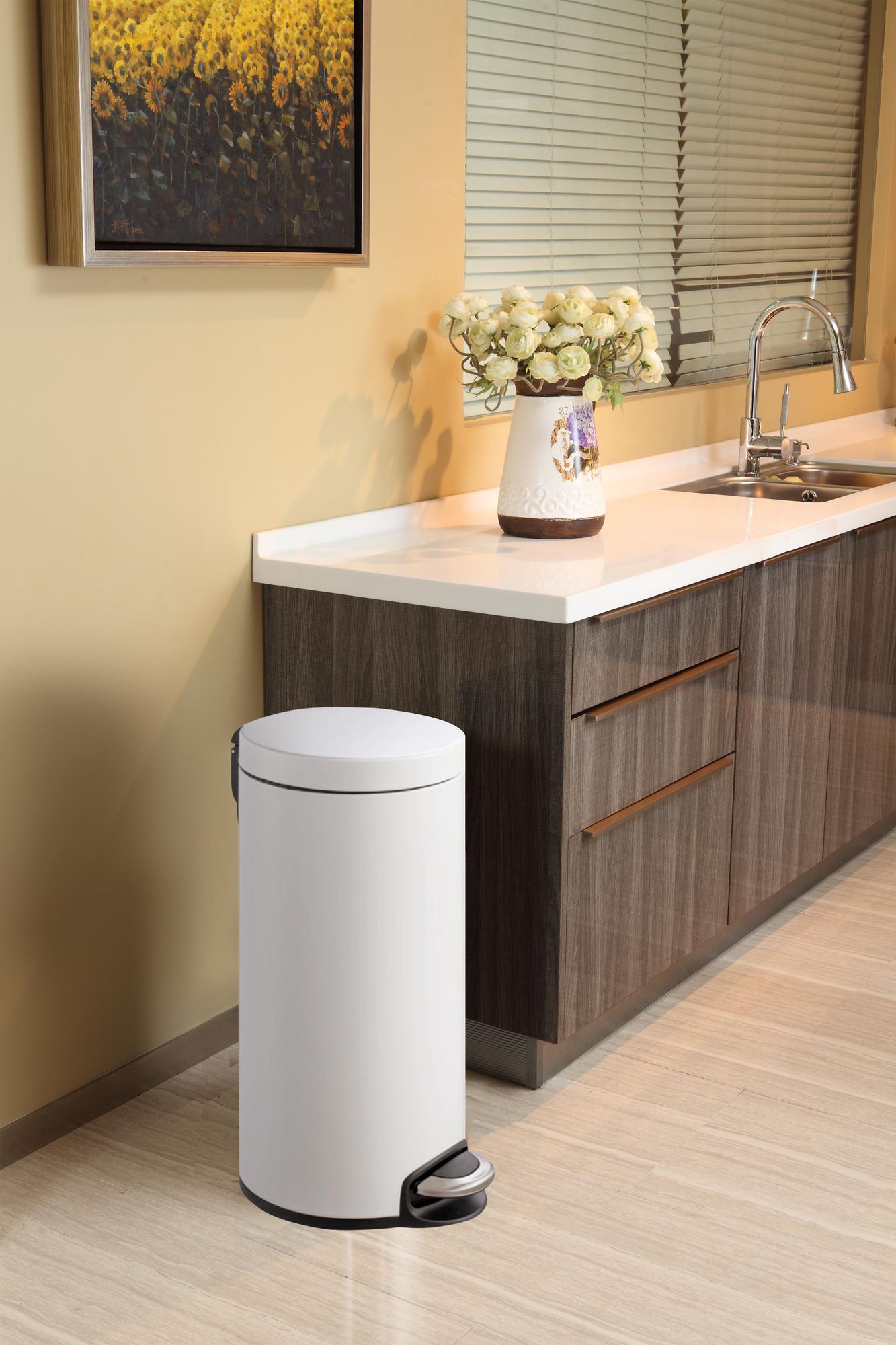 EKO - Serene Treteimer 30 Liter - Stainless steel Plastic - Weiß