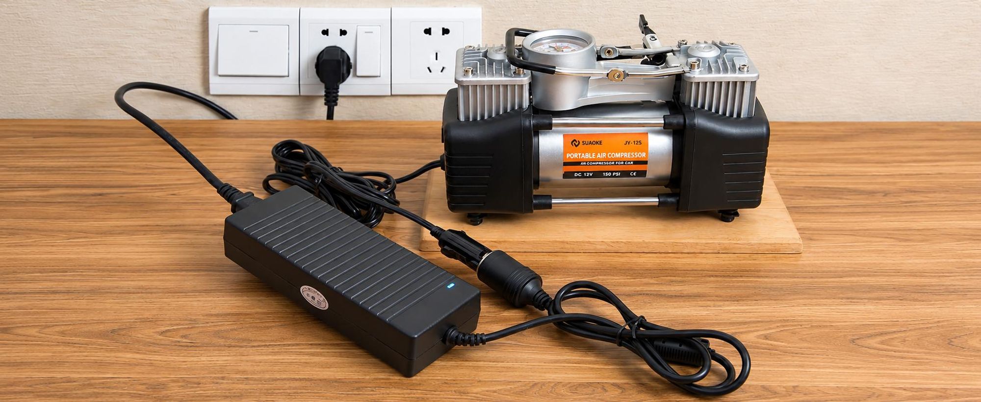 O49C 180W KFZ-Netzadapter 230V auf 12V – AC 100–240V auf DC 12V 15A, Auto-Steckdose Ladegerät für KFZ-Geräte