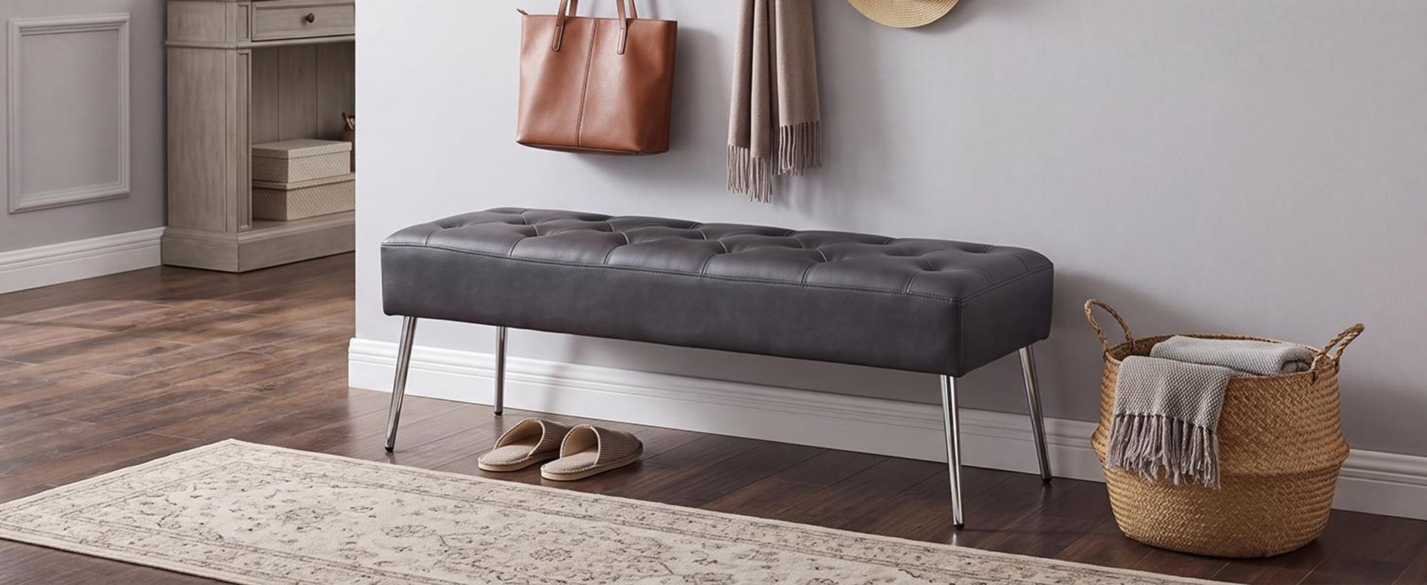 Duhome zitbank van kunstleer, gestoffeerde bank, make-up krukje, make-up tafel. Kleur: zwart, materiaal: kunstleer