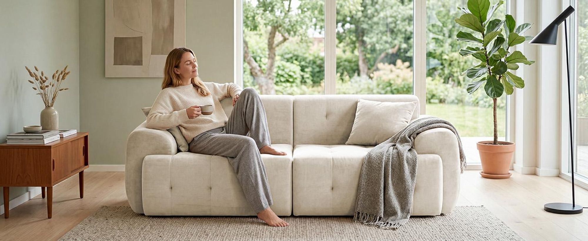 COMHOMA Sofa 2 Sitzer, 180 x 86 x 40 cm Bodensofa, Couch mit Rückenlehne, Kissen und Armlehne, Modernes Stoffsofa für Wohnzimmer, Wohnung, Büro, beige