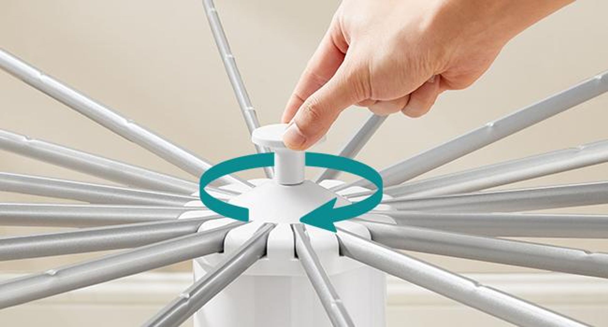 SONGMICS Wäscheständer klappbar, Ständer ausziehbar, platzsparend, drehbar, Balkon Waschküche, Aluminiumlegierungsarme, silbern