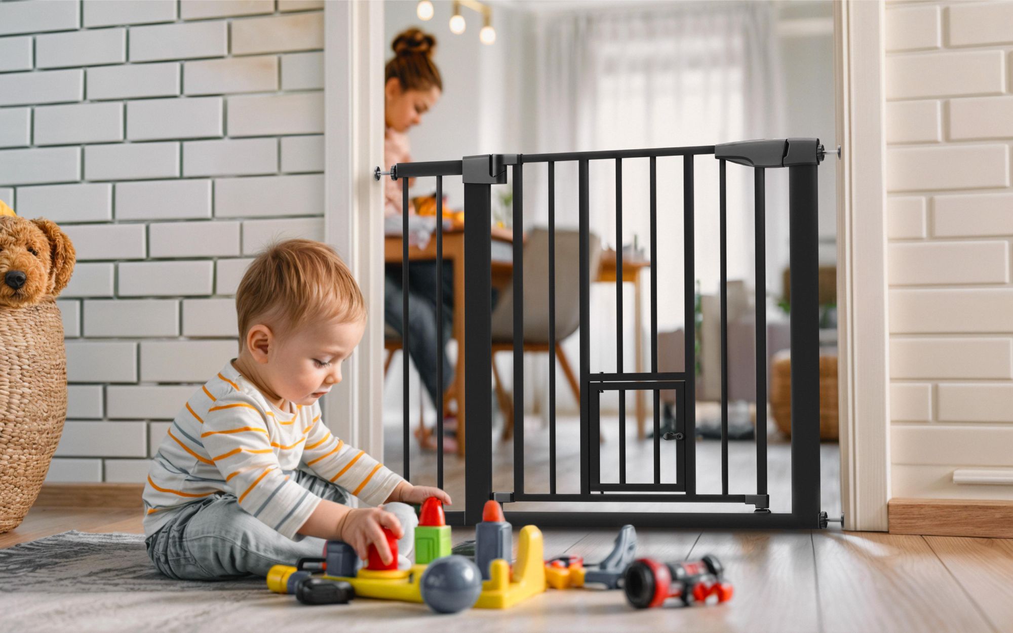 Treppenschutzgitter Tulano Guardian 2.0 Türschutzgitter Kindergitter Gitter Haustier | Verstellbare Breite: von 75 bis zu 96 cm|  Schwarz