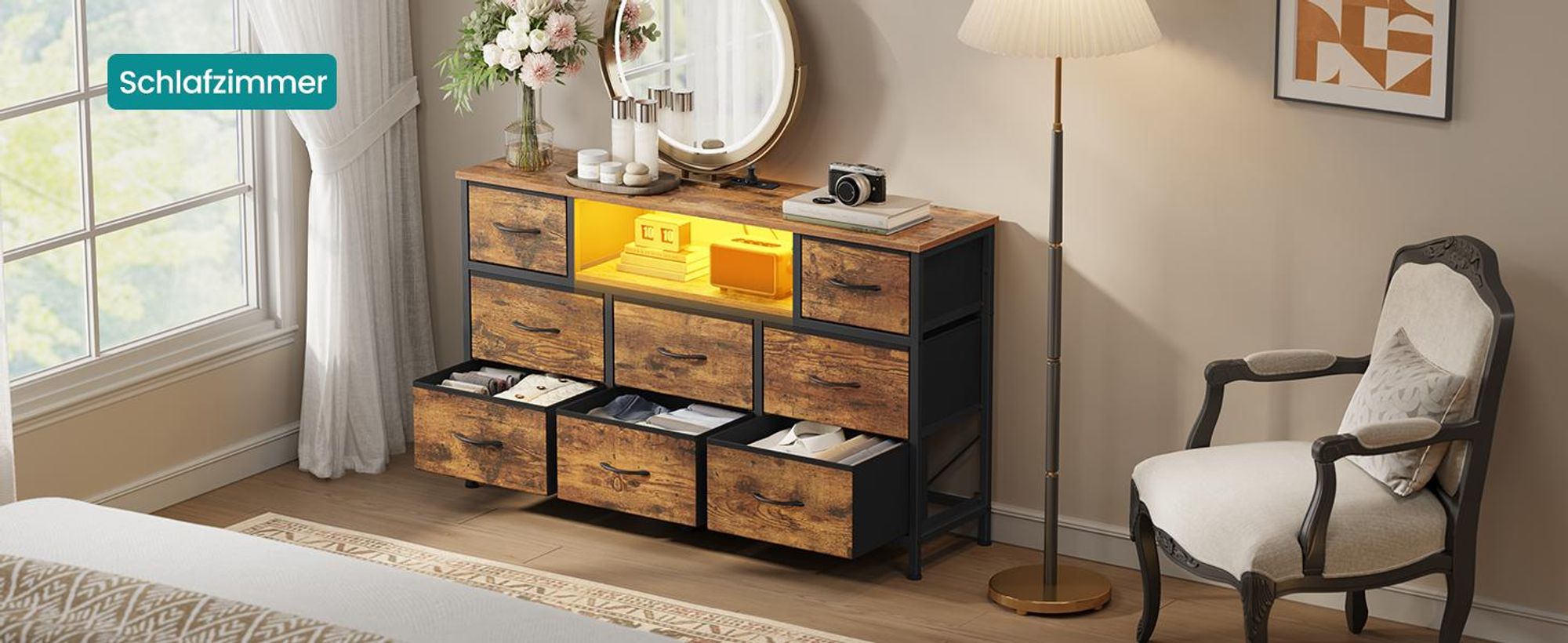 SONGMICS Kommode mit 8 Stoffschubladen, TV-Schrank mit LED und Steckdosen, 113,8 x 30 x 68,1 cm, Vintagebraun