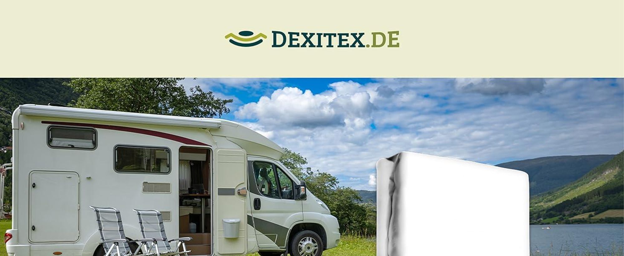 Wohnmobil in der Natur mit Spannbettlaken und Matratzenschoner.