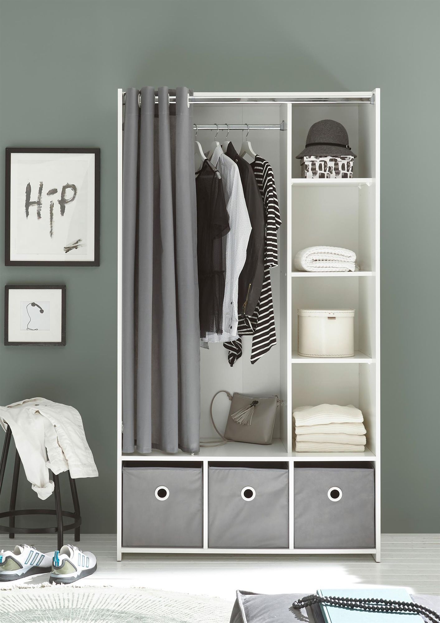 Jill III – Kleiderschrank mit Vorhang und Aufbewahrungsboxen