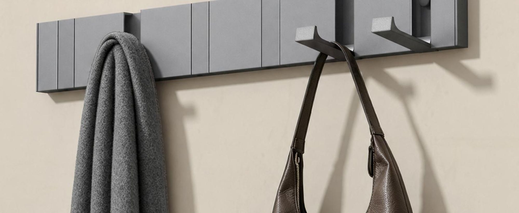 doporro Garderobenhaken Wand Moderne Wandgarderoben aus Aluminium Garderobenleiste klappbar kleiderhaken mit 6 Beweglichen Haken Wandhaken Grau