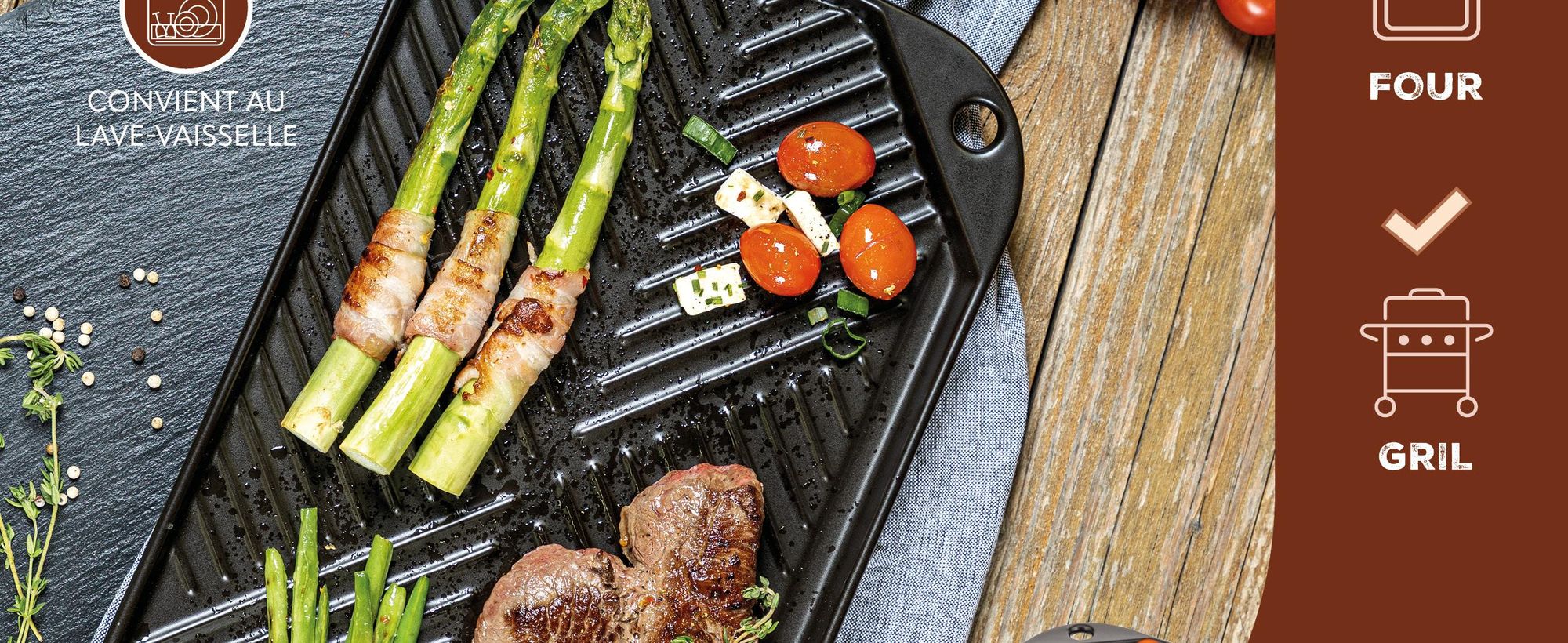 Plateaux de cuisson sur le barbecue