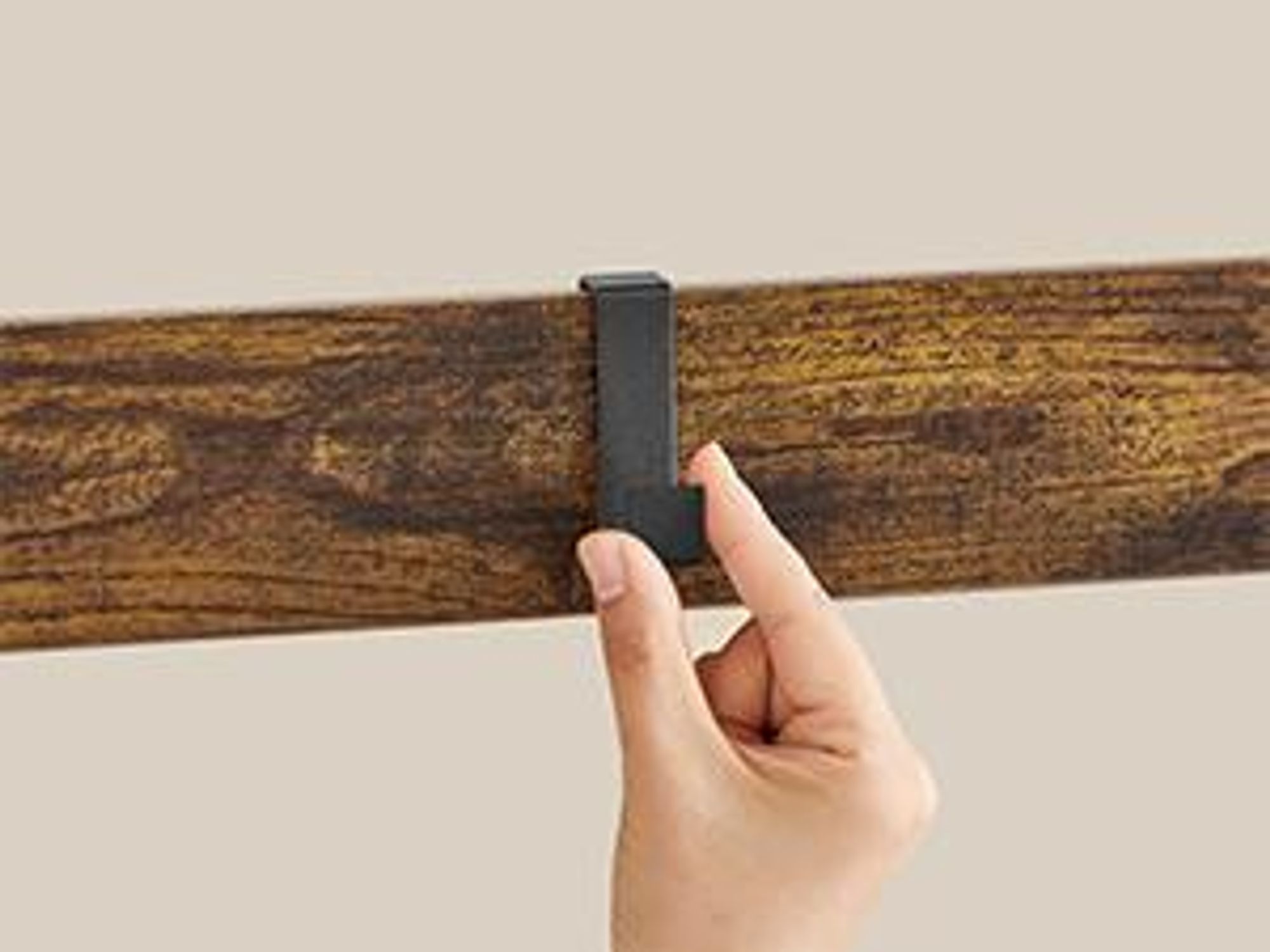 VASAGLE Wäschekorb mit Handtuchleiter, Handtuchständer mit Wäschesammler, 2 x 46 L