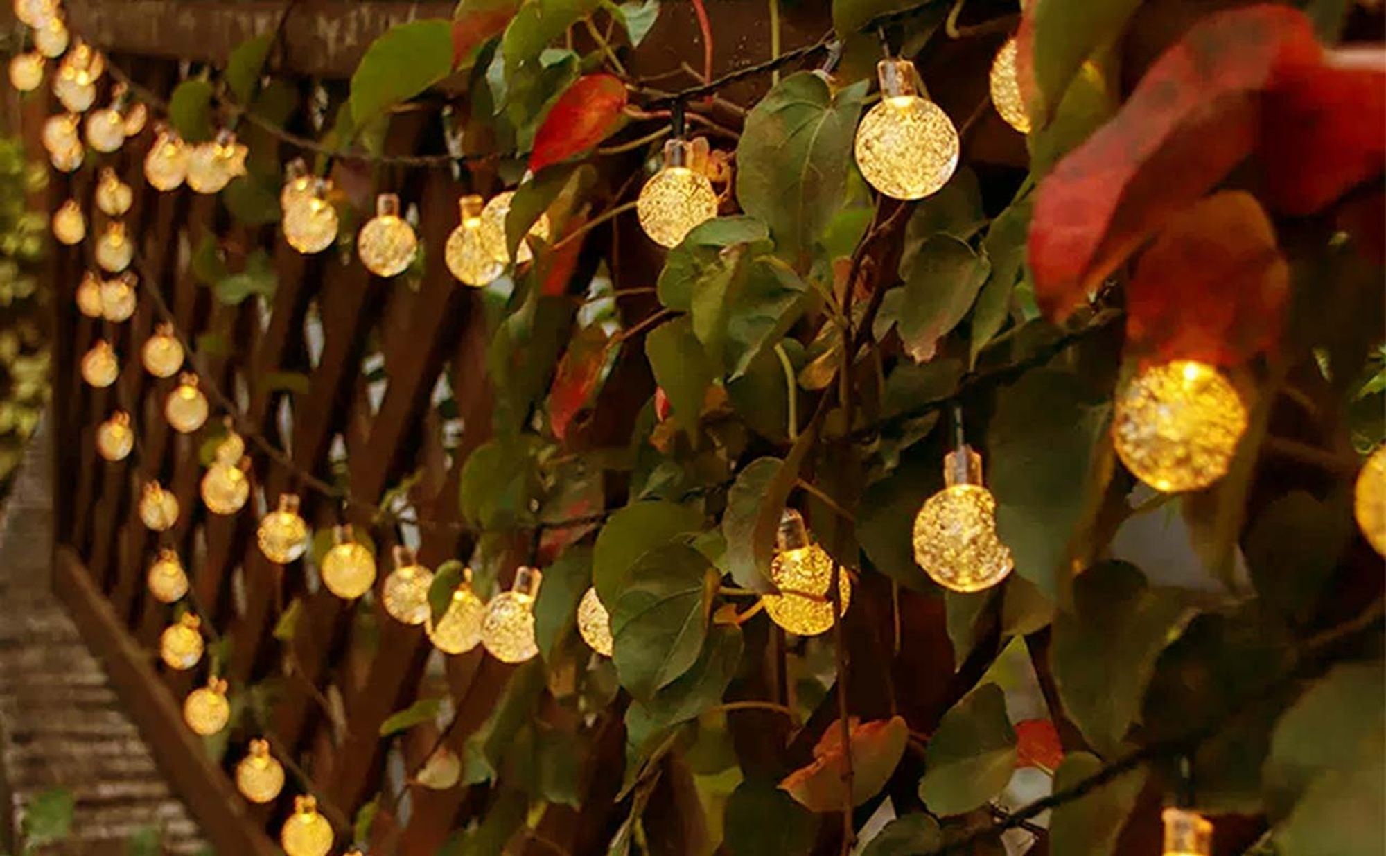 Salcar Solar LED Lichterketten 15 m 60 LEDs, USB & Solar, 8 Modi, Kugellampen Deko Weihnachtsdeko