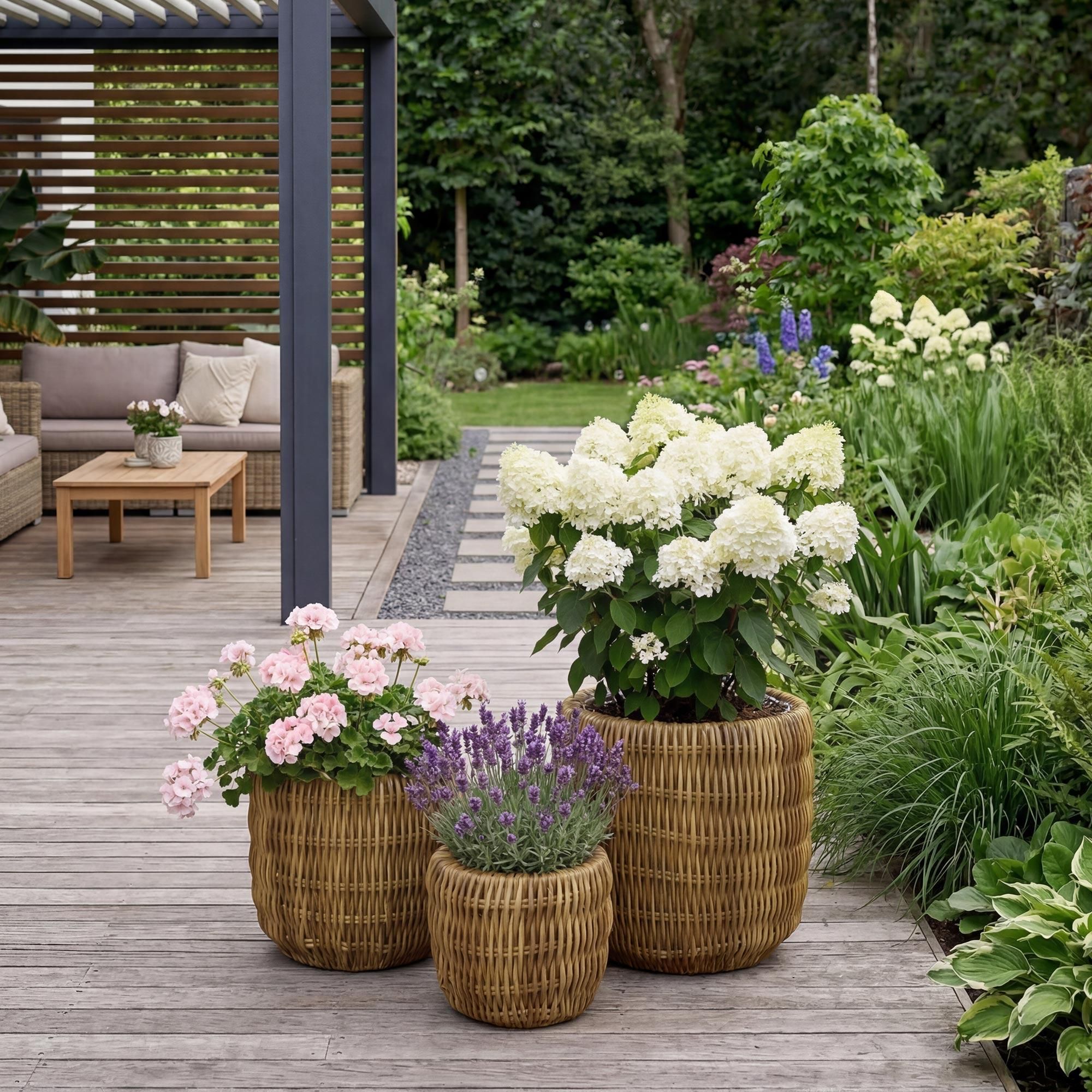 di volio Pflanzkübel Set LEPORI 3 hohe runde Polyrattan Blumentöpfe Beige