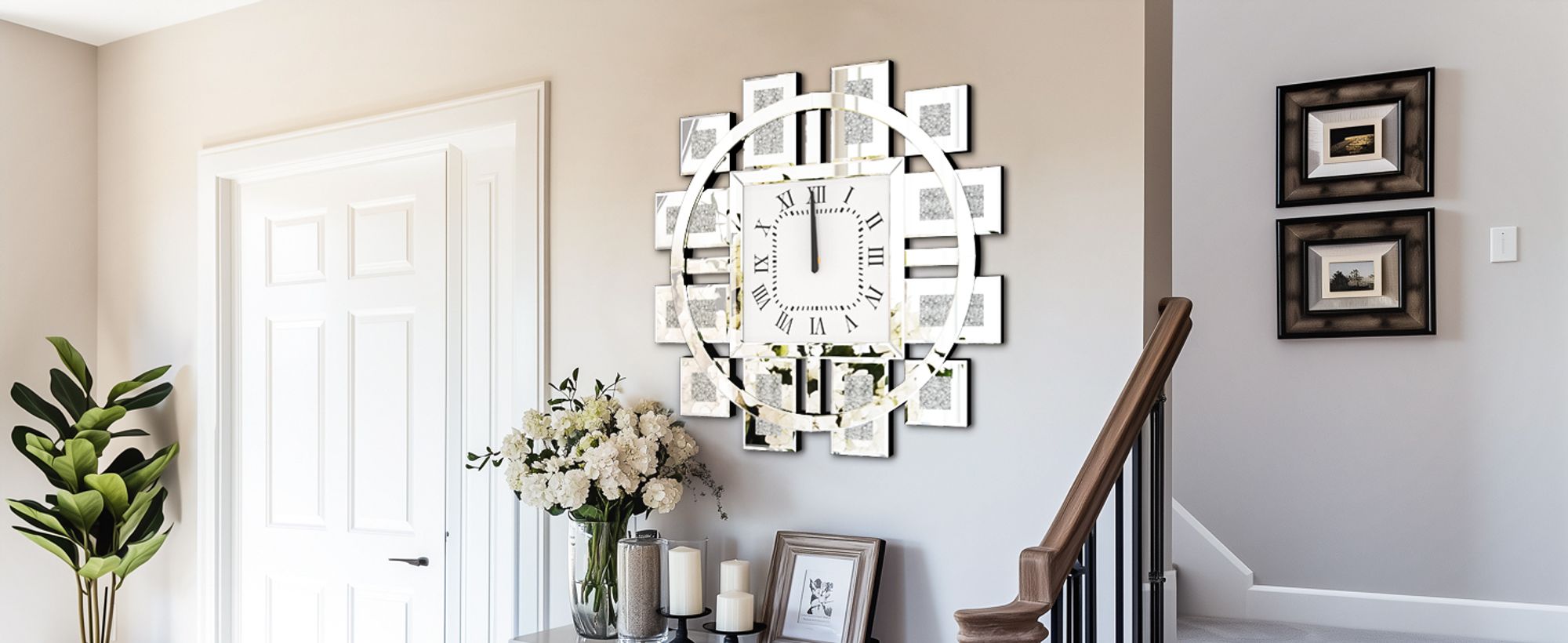 WISFOR Wanduhr 60 cm, rund Dekouhr, Modern Atmosphera Küchenuhr Wohnzimmer Bürouhr, Leise Römischen Ziffernr, Glas, Silber