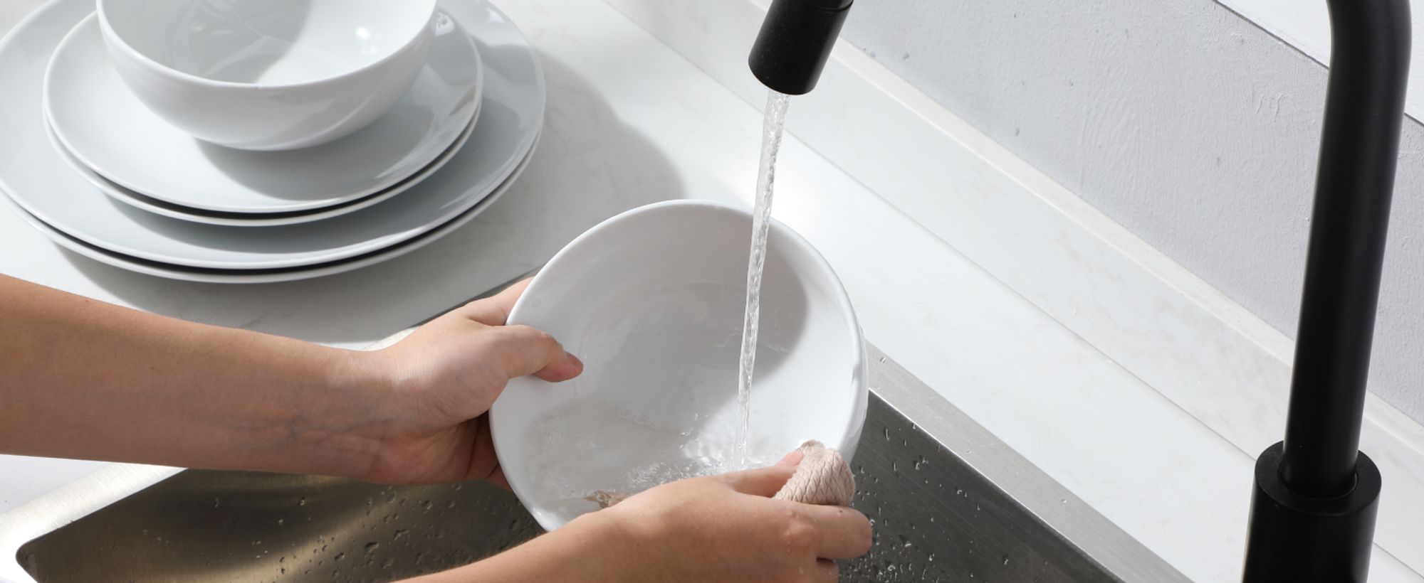 Spülen von Hand oder in der Spülmaschine
