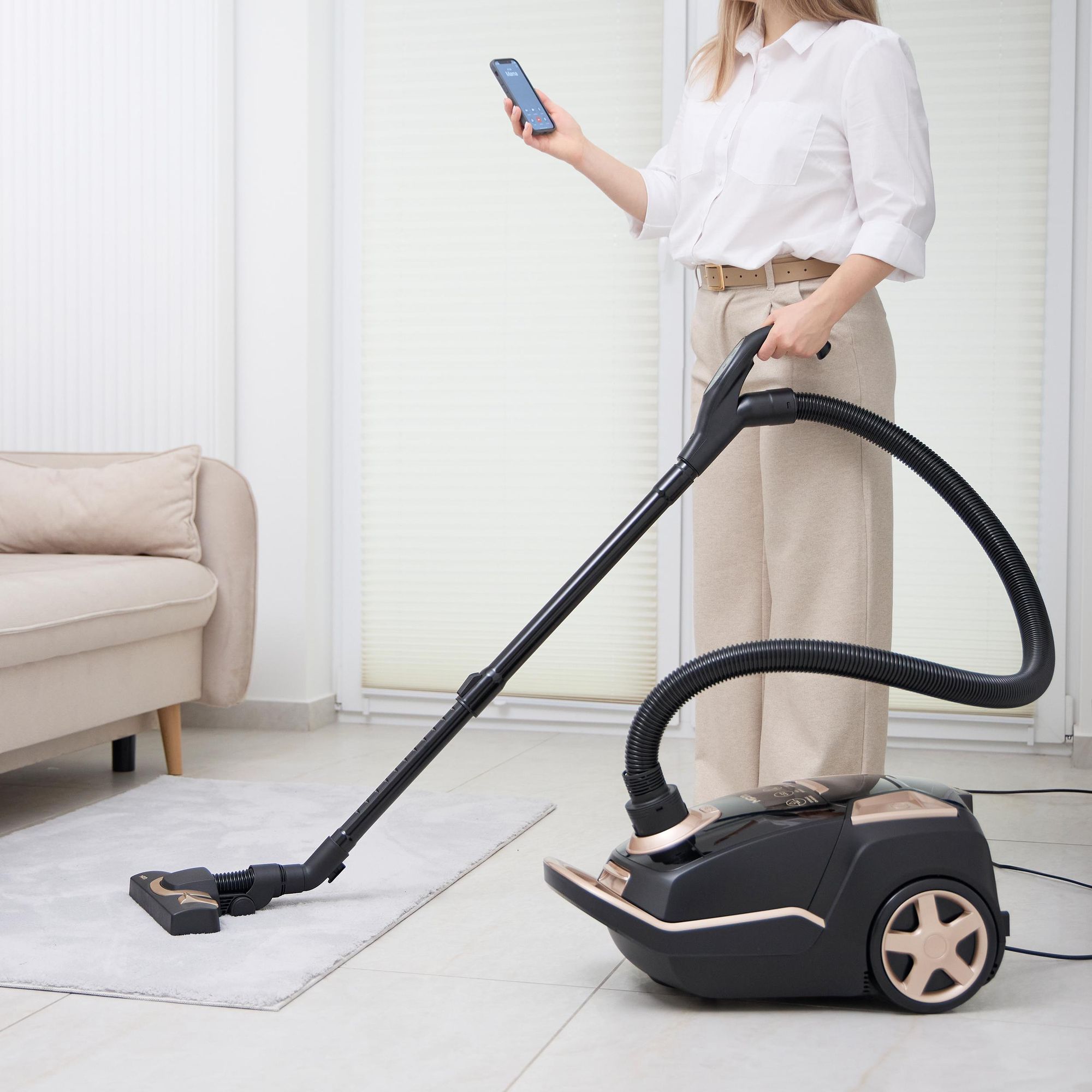 Beutelstaubsauger - stark - leise, Handheld - Zimmer - Silencer - Bedienelemente im Griff MPM MOD-55