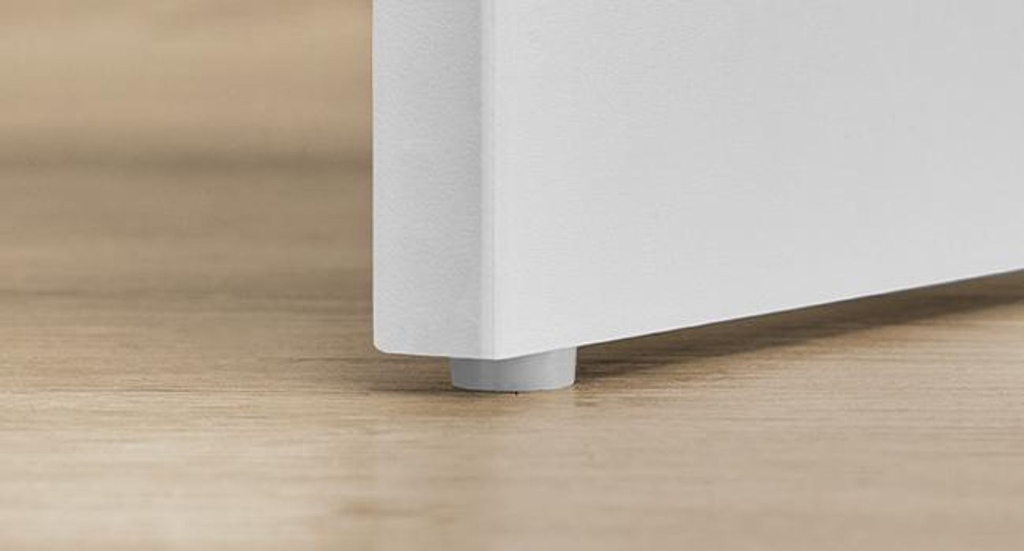 VASAGLE Schminkhocker aus Samt, gepolsterter Sitzhocker mit rutschfesten Füßen, modern, vielseitig einsetzbar, weiß