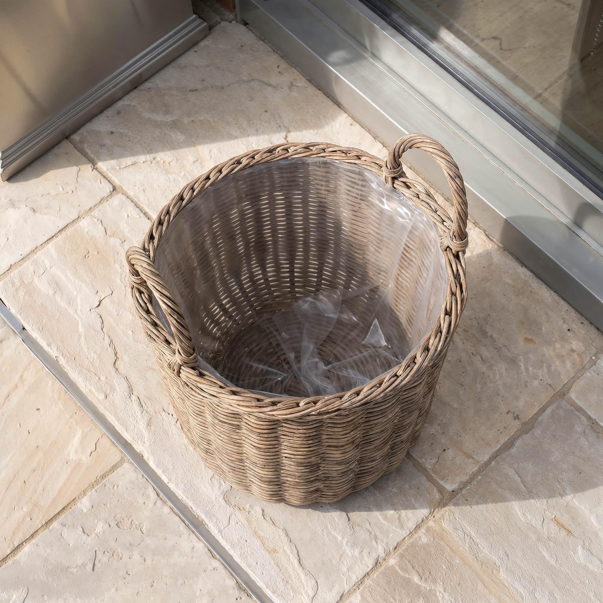 di volio Pflanzkübel Set ANZIA – 3 runde Blumenkörbe aus Polyrattan mit Griffen und Folie, wetterfeste Rattan Blumentöpfe für Außen (Beige)