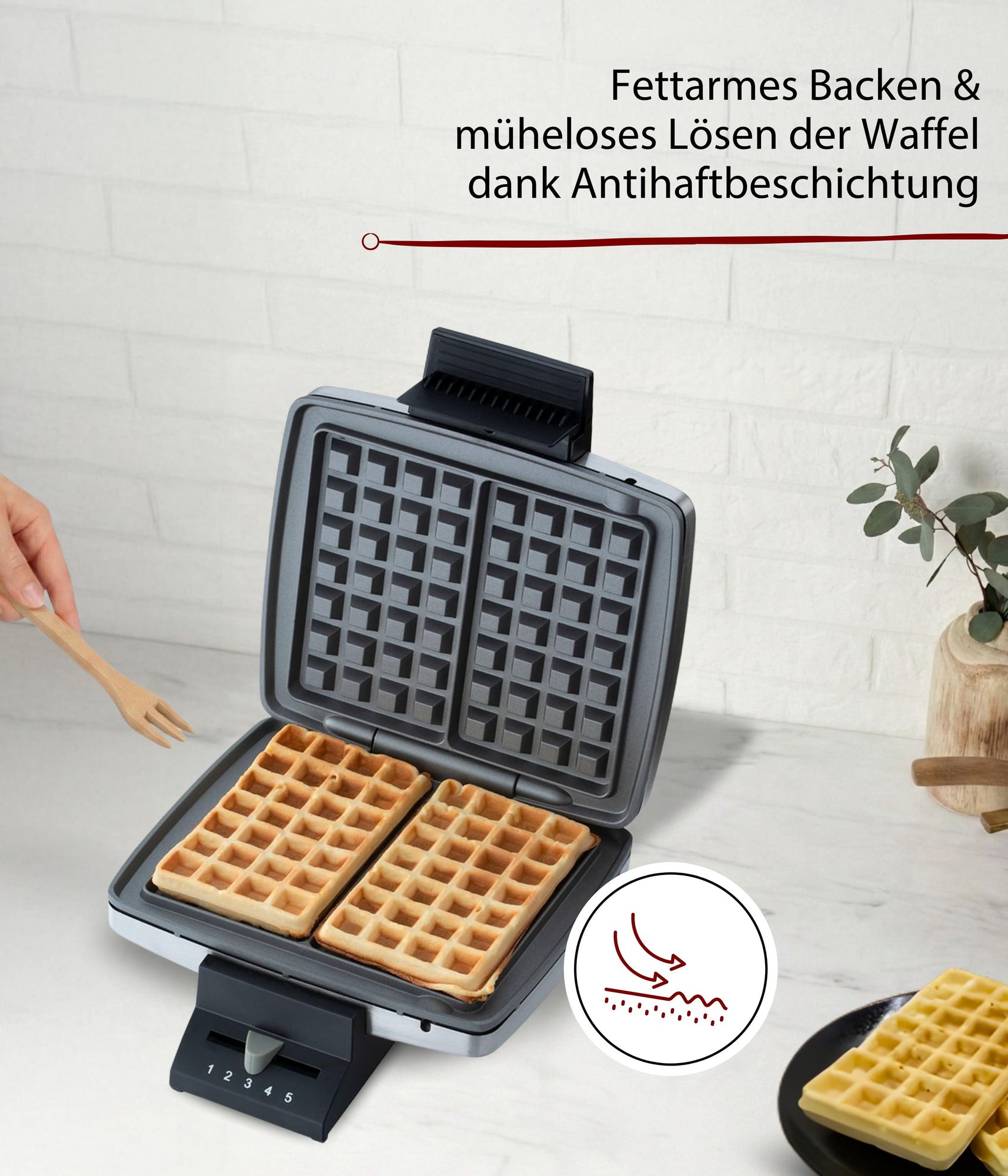 Kein Einfetten notwendig, genug Fett im Waffelteig