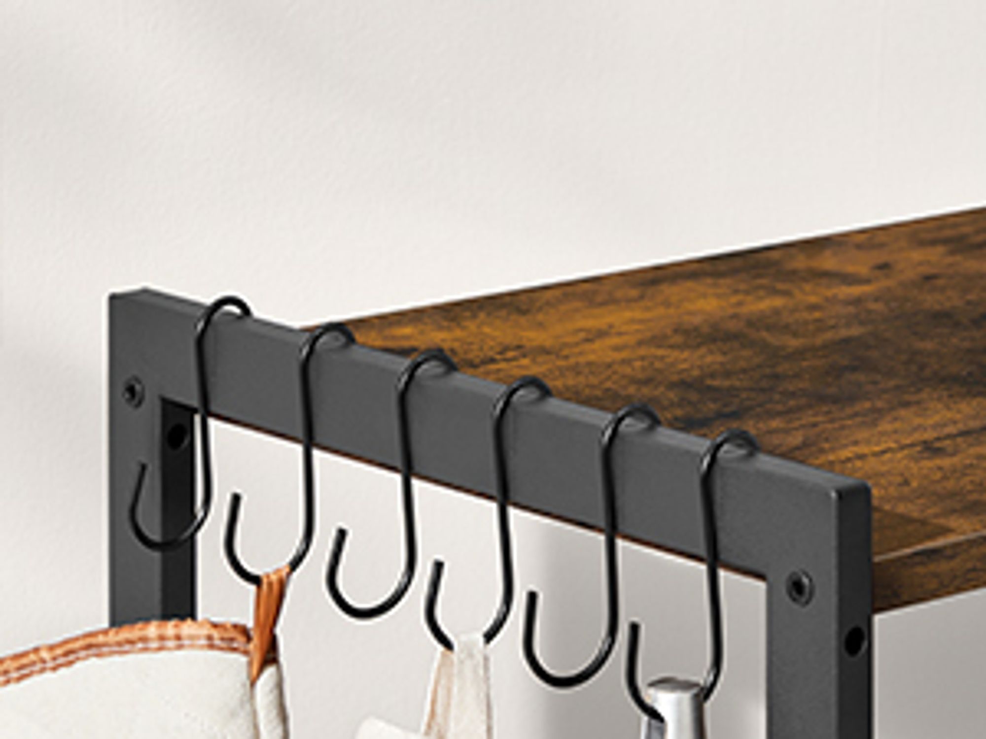 VASAGLE Küchenregal mit Steckdosen, 2 Metallkörben, 6 Haken, 35 x 80 x 93,5 cm, braun