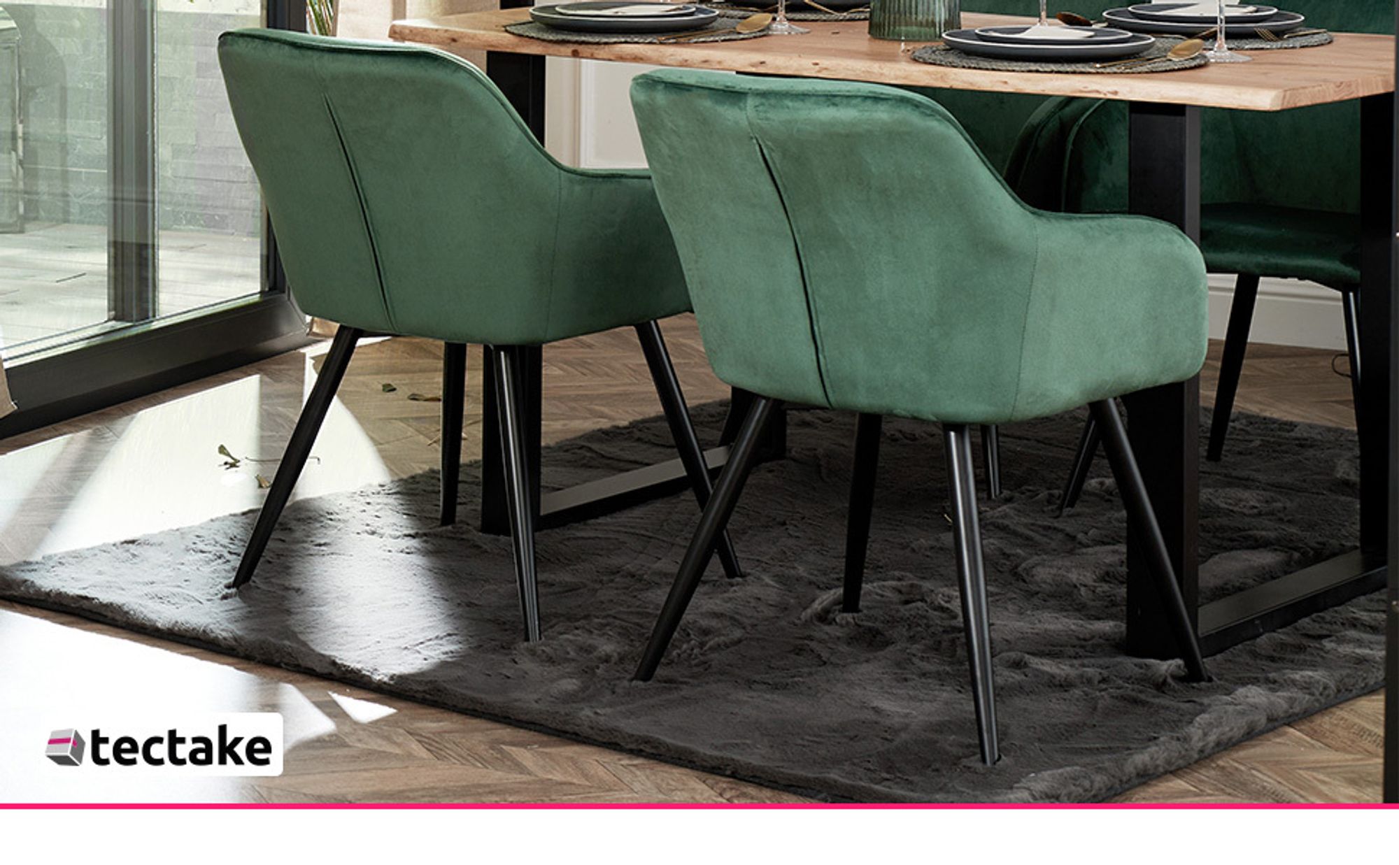 tectake® Esszimmerstuhl Marilyn gepolstert, in Samtoptik 58 x 62 x 82 cm