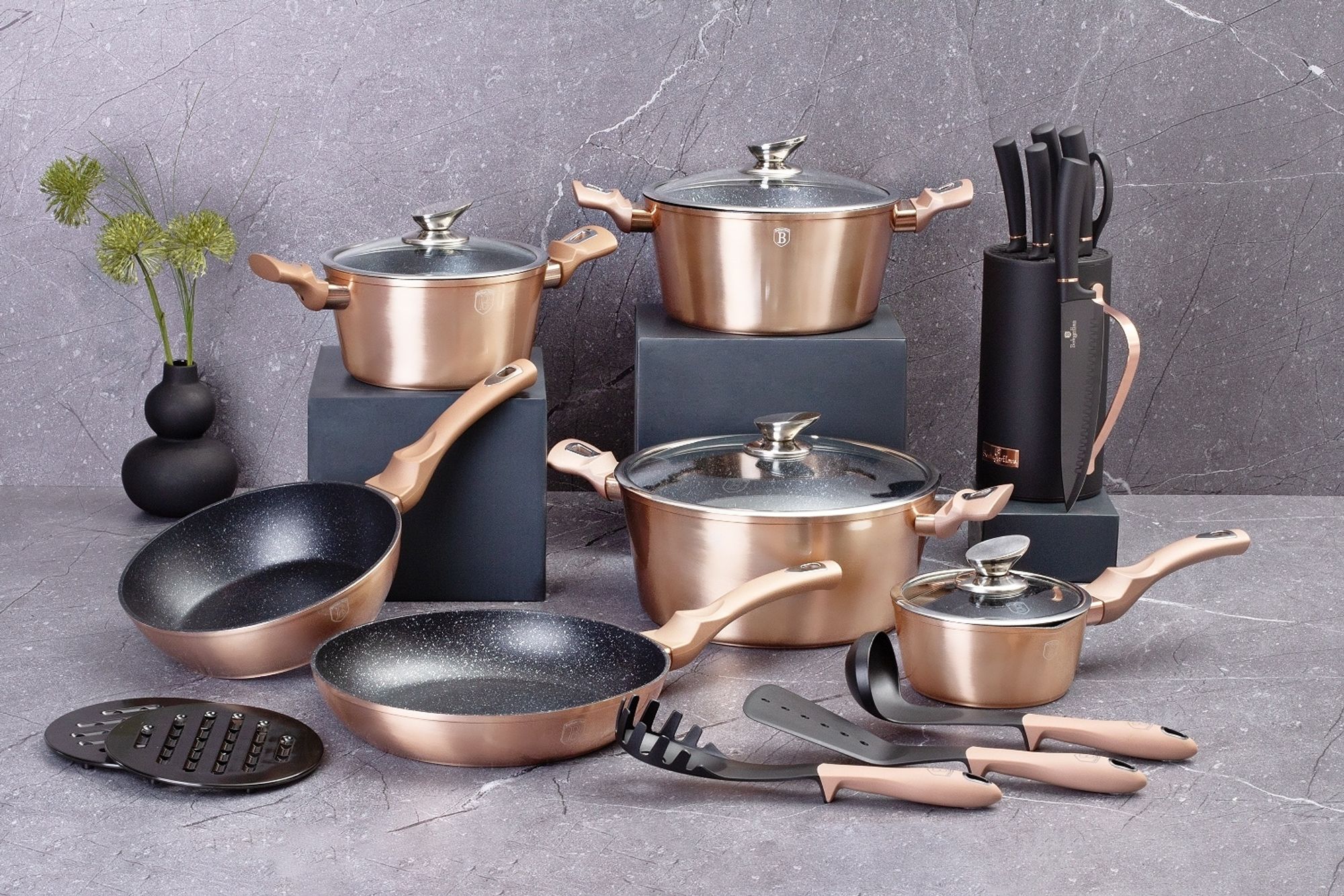 Berlinger Haus Kochgeschirr in rosegold, 15-teiliges Set aus Edelstahl