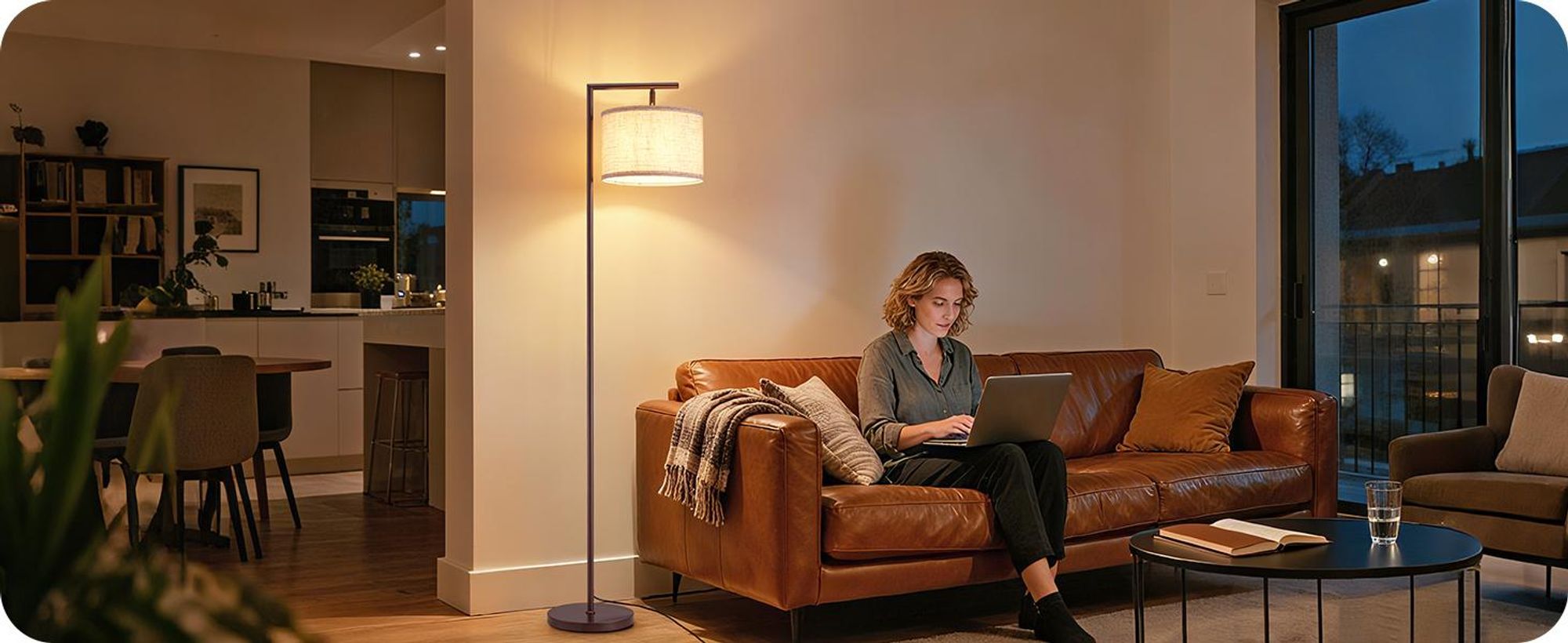 EDISHINE Stehlampe Wohnzimmer 160cm, Bogenlampe Modern mit Beigen Verstellem Leinen-Lampenschirm, LED E27 Glühbirne inklusive