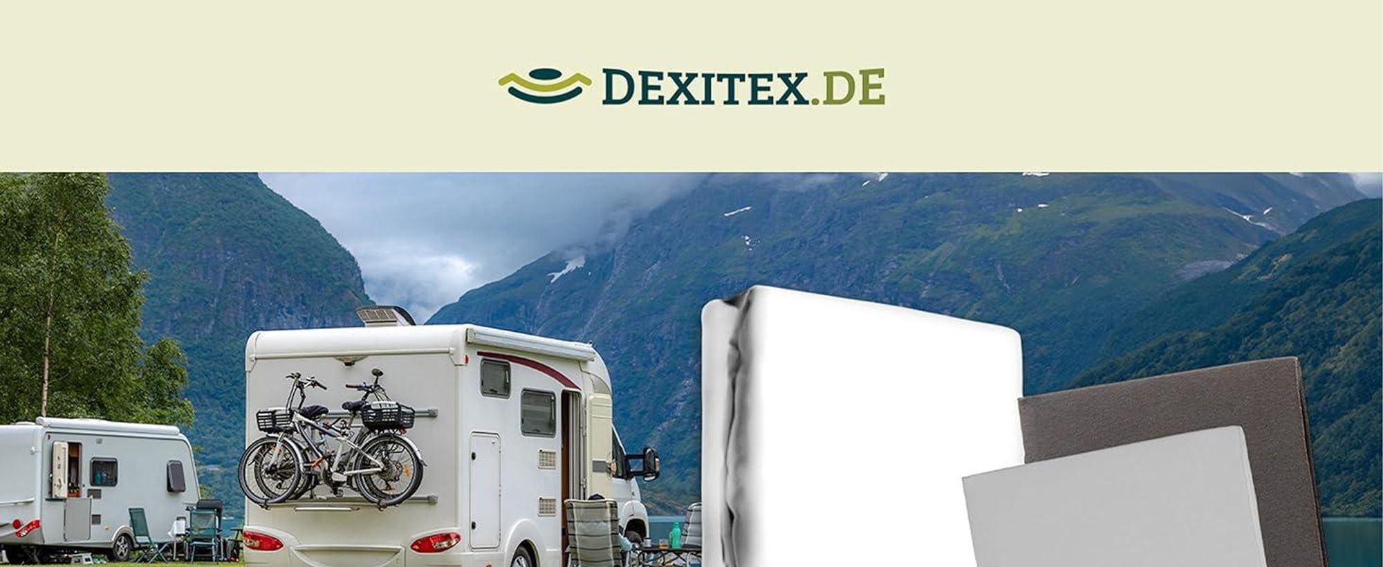 Wohnmobil in der Natur mit Spannbettlaken und Matratzenschoner