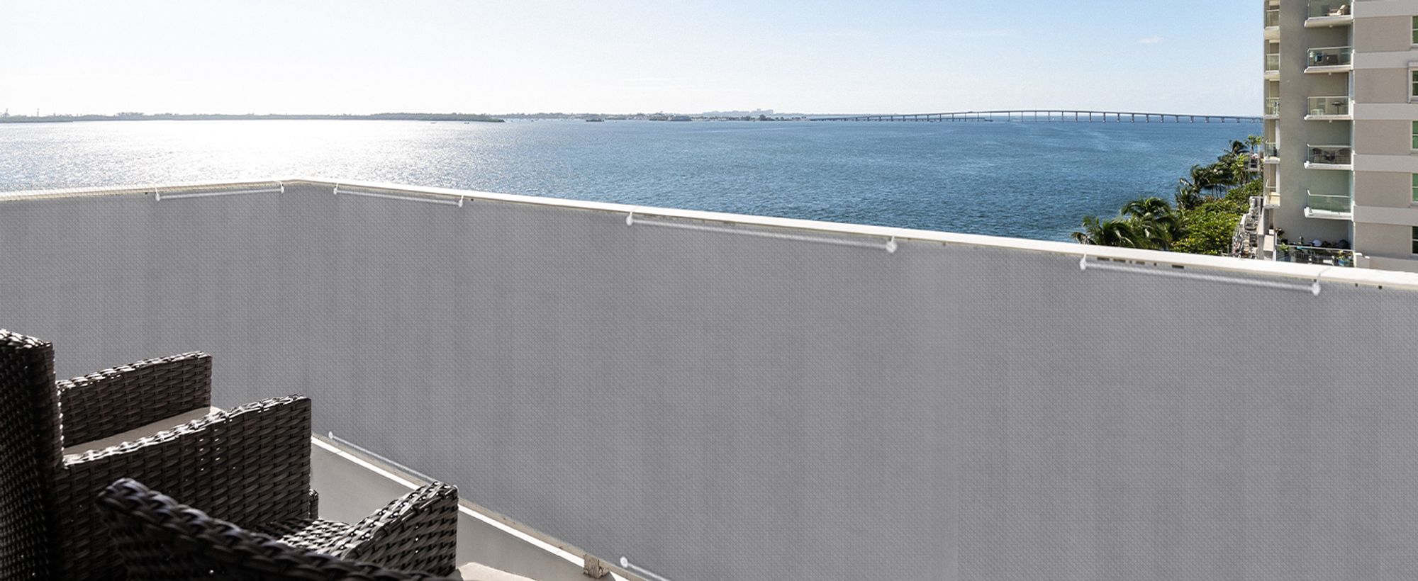 Sekey Balkon Sichtschutz PES Blickdichte Wetterfest Windschutz Hellgrau, 90x300 cm
