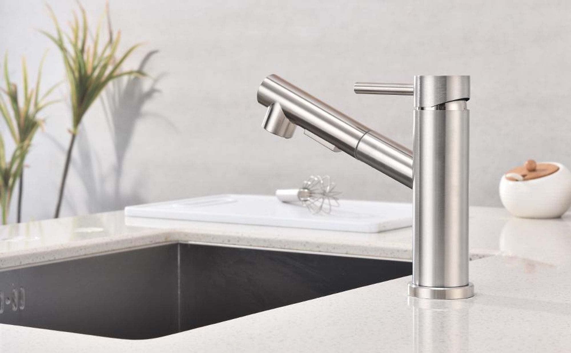 HOMELODY Wasserhahn Küche/Bad Gebürsteter Oberfläche Ausziehbar, Küchenarmatur mit Brause Zwei Wasserstrahlarten, Armatur Küche Spültischarmatur