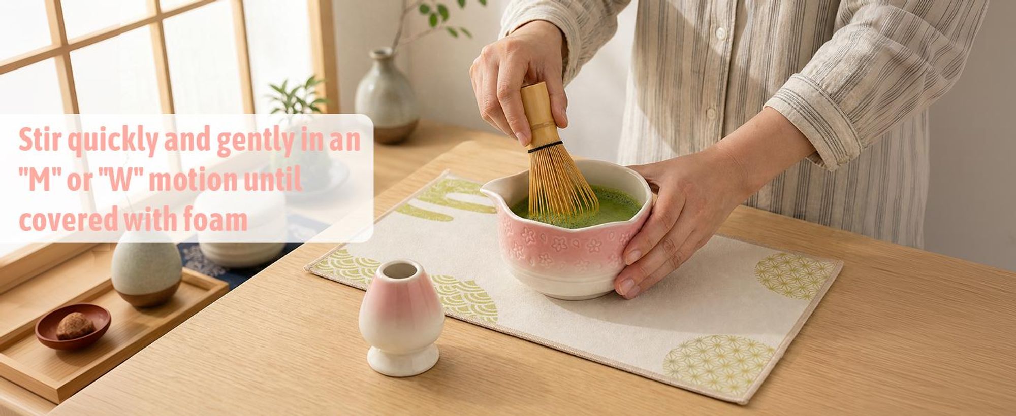 VONATES Matcha Set 9-tlg. mit Matcha-Schale, Bambus-Besener & Halter, Sieb, Löffel, Tuch, Eisform - Starter-Kit für Teezeremonie & Geschenk, Pink Farbverlauf
