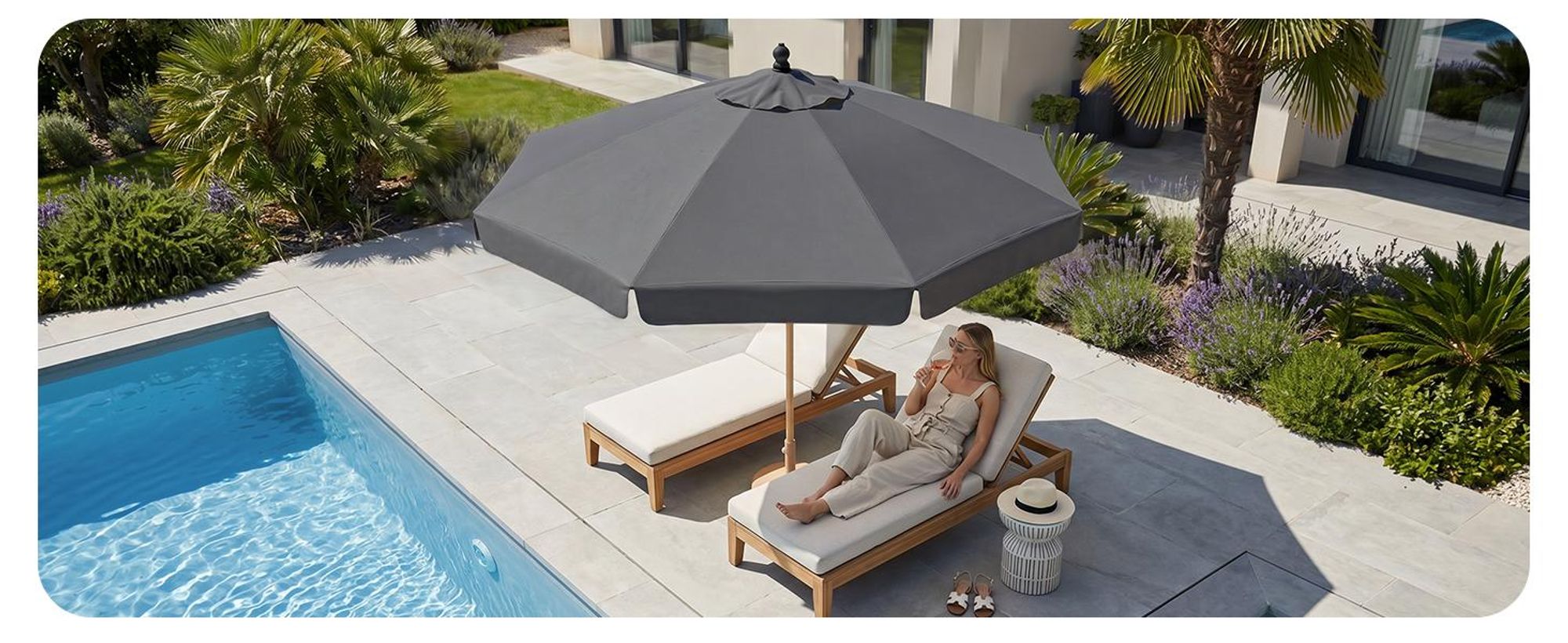 Sekey Balkonschirm 200 cm Ø Holzoptik, Knickbar, Stabiler Gartenschirm, UV-Schutz 50+, Sonnenschirm für Terrasse und Hof, Grau